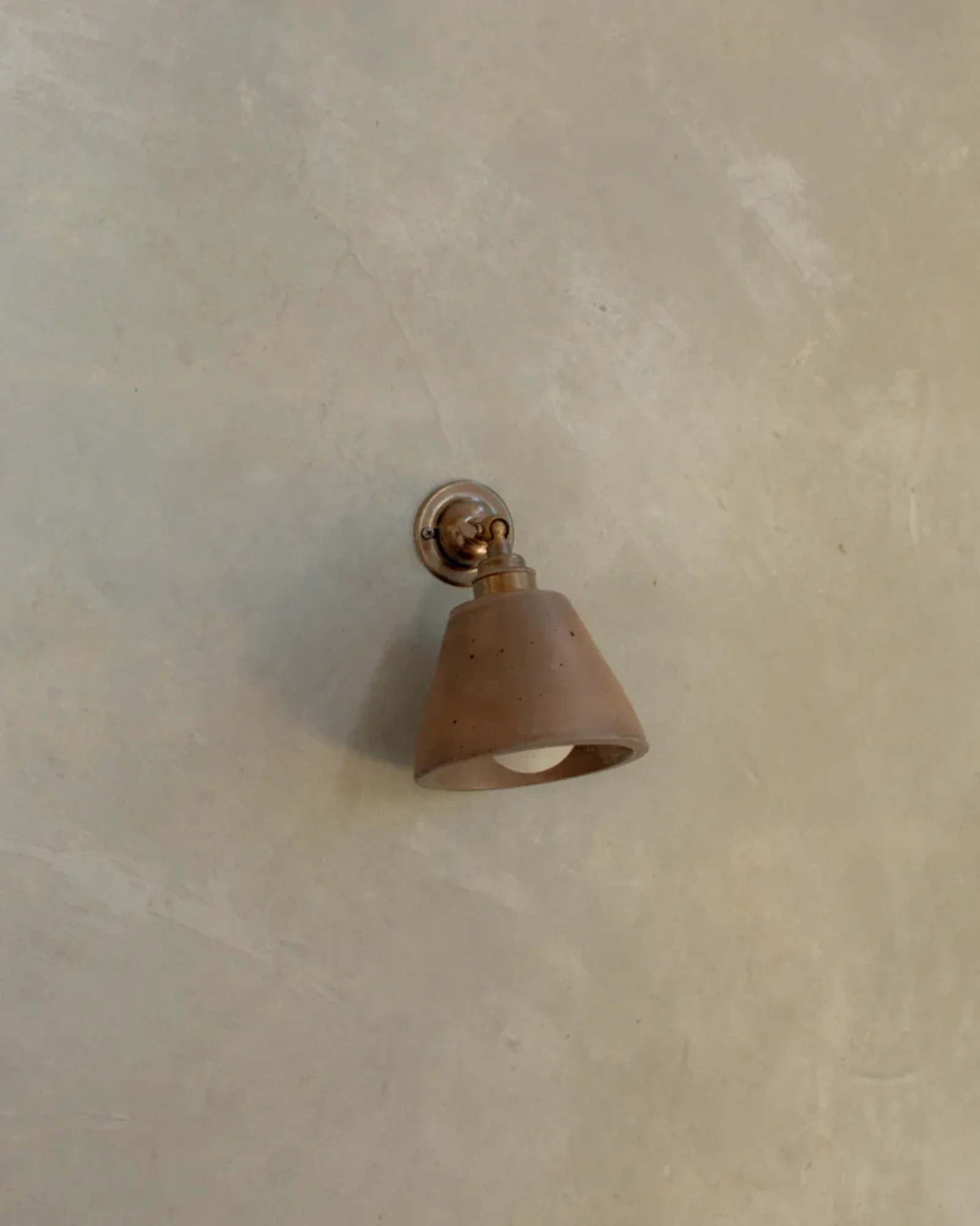Mod Knuckle Wall Light - Image 6