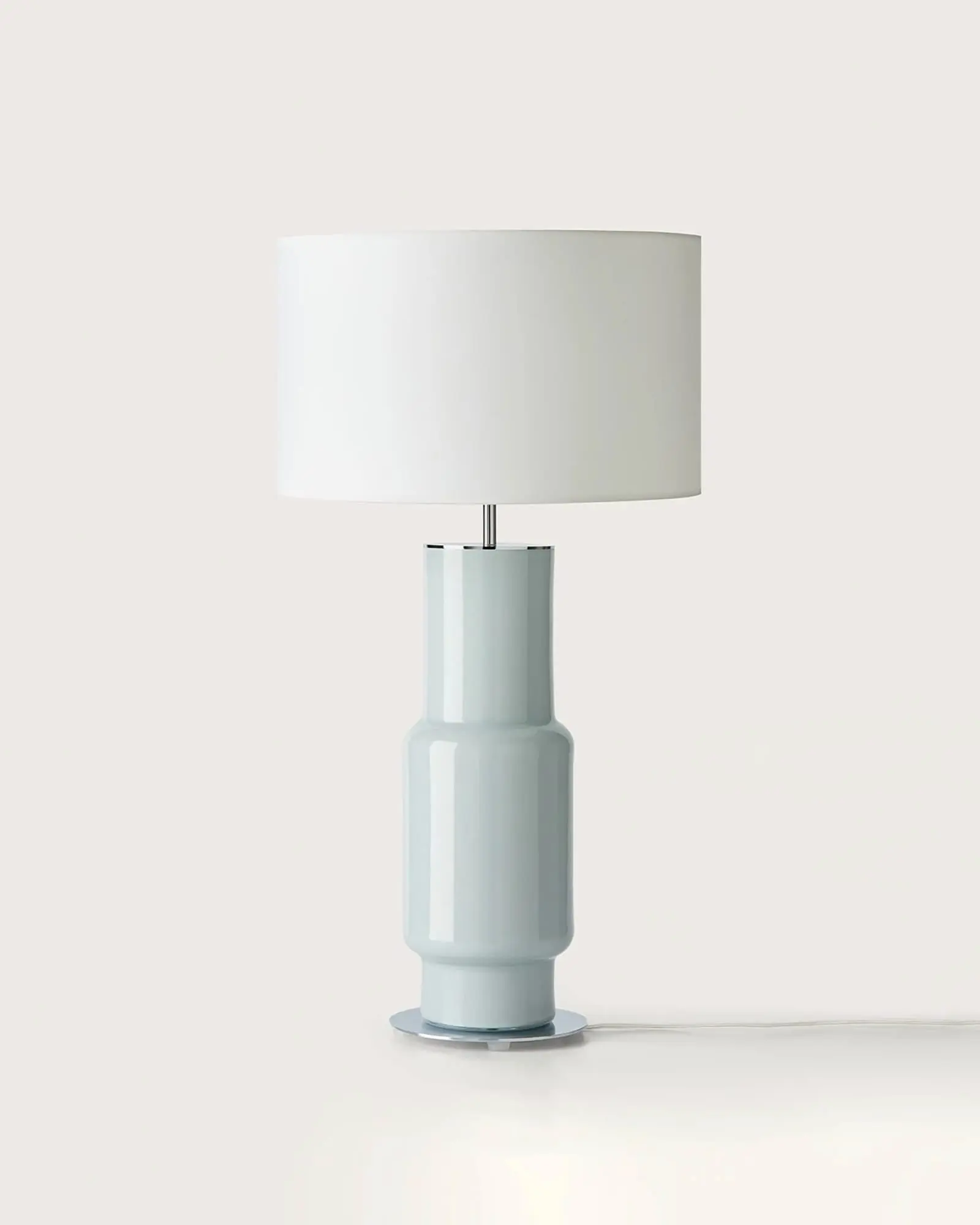 Noa Table Lamp - Image 5
