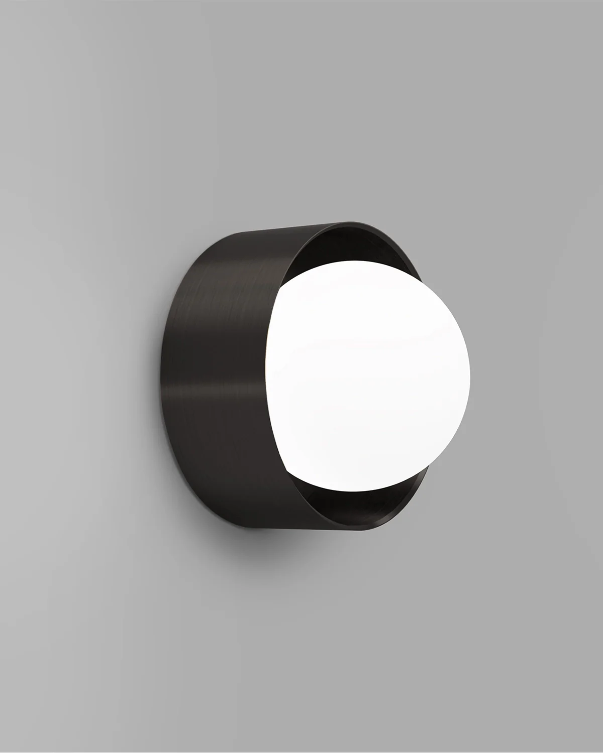 Orb Sur Large Wall Light - Image 4