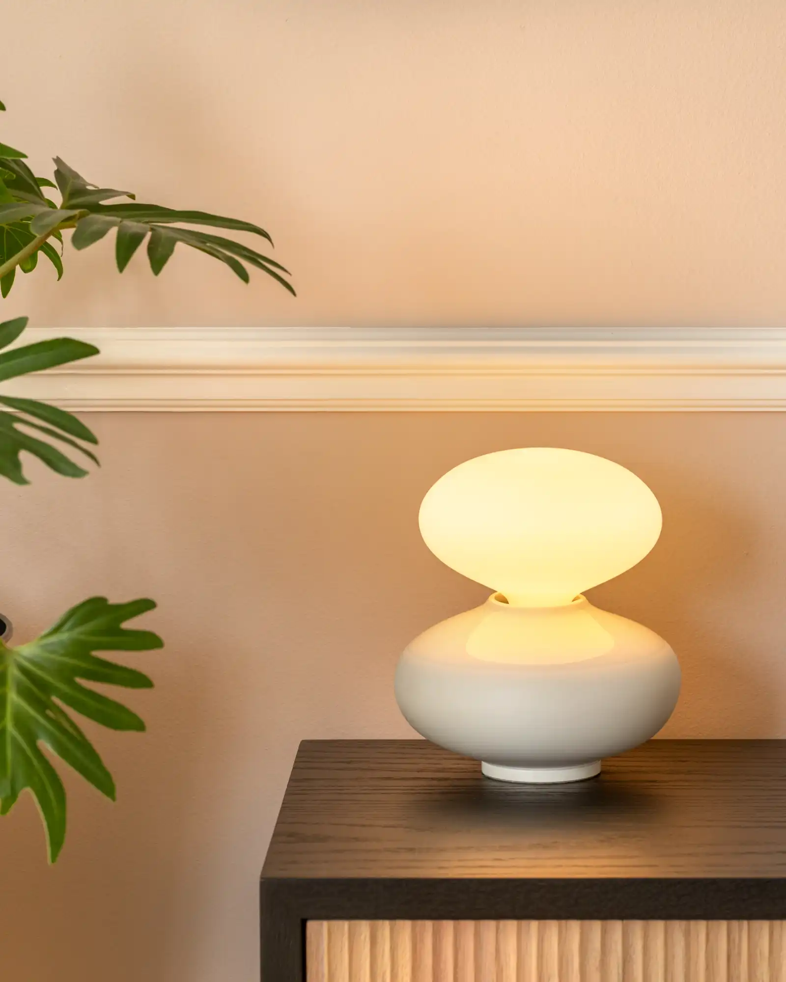 Oval Reflection Table Lamp - Image 3