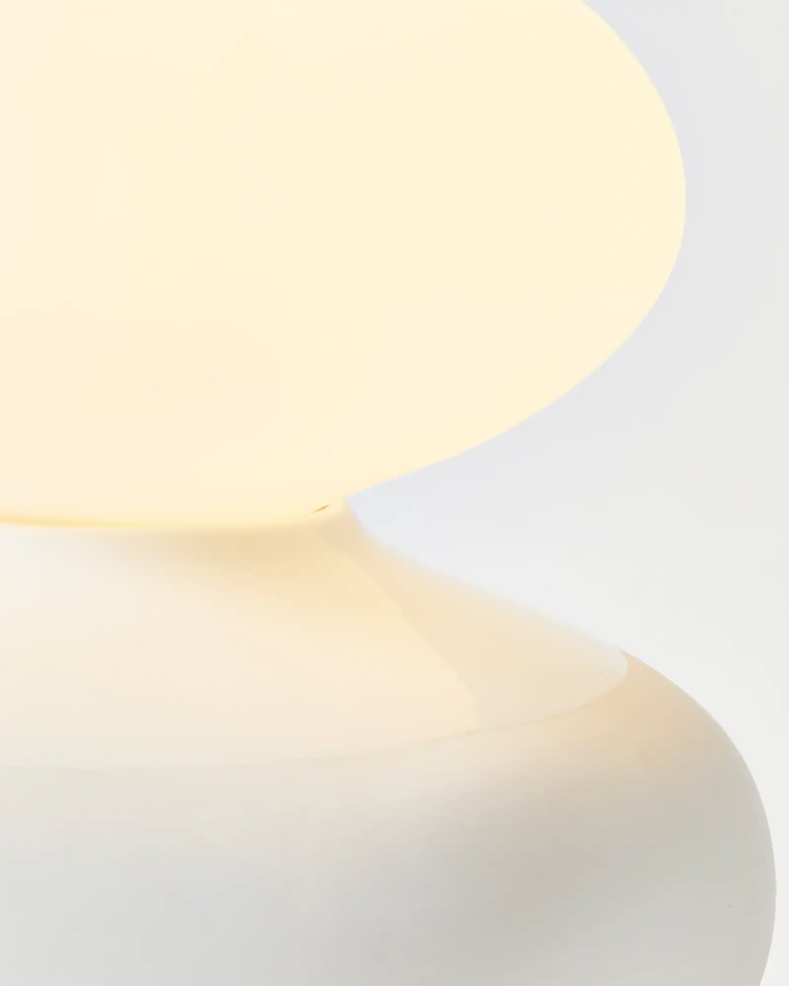 Oval Reflection Table Lamp - Image 5