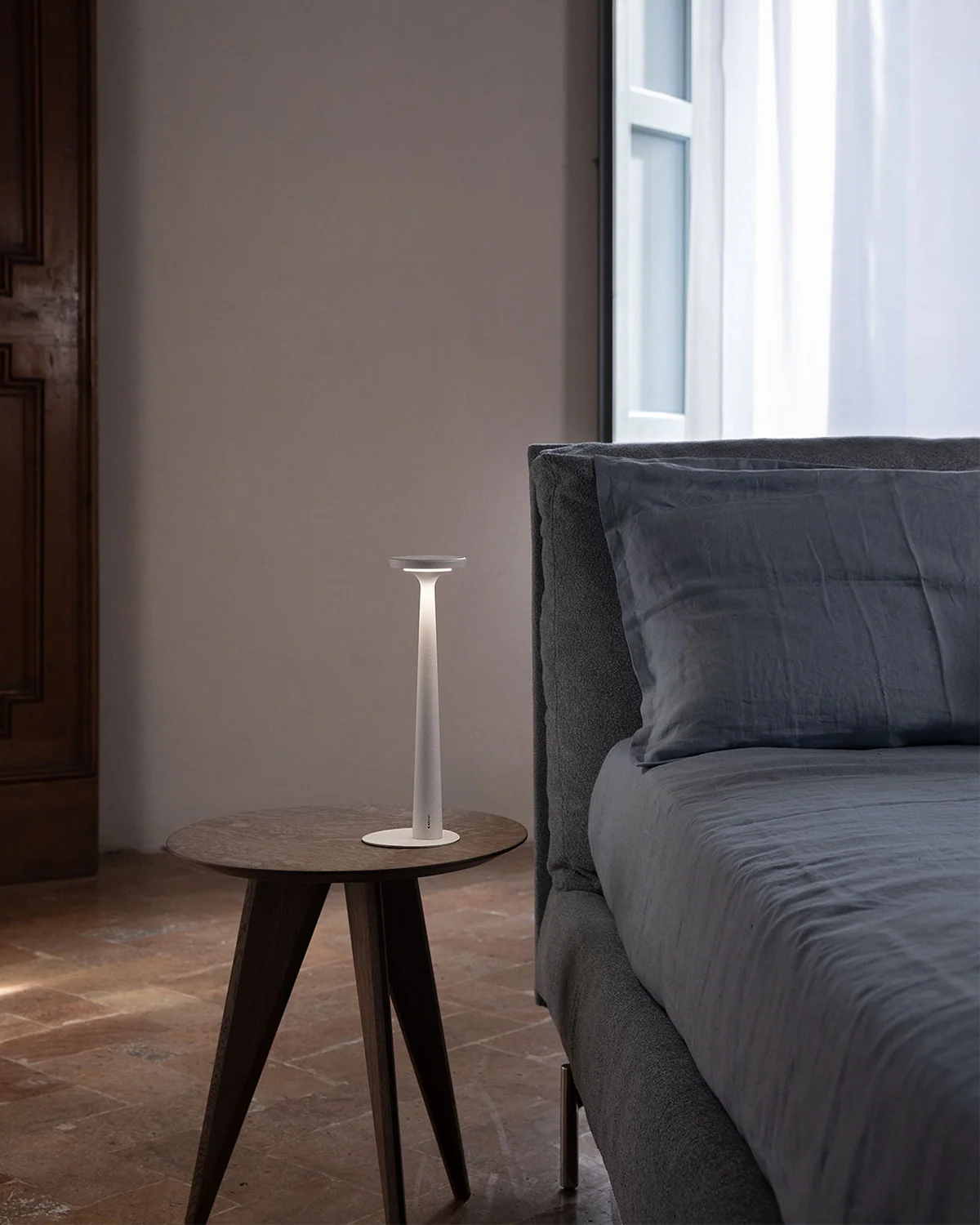 Papiria Table Lamp - Image 3
