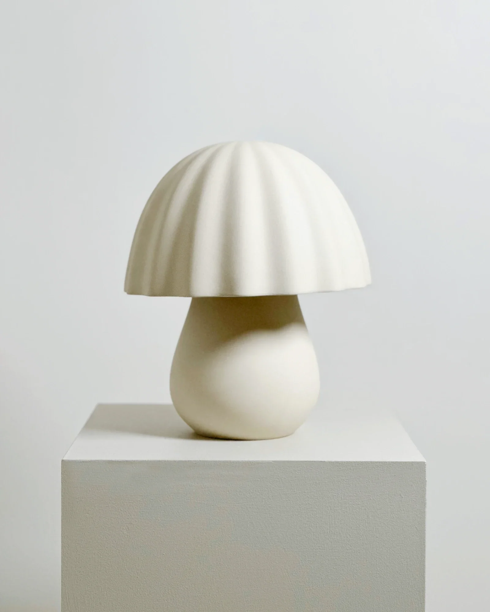 Periwinkle Table Lamp - Image 4
