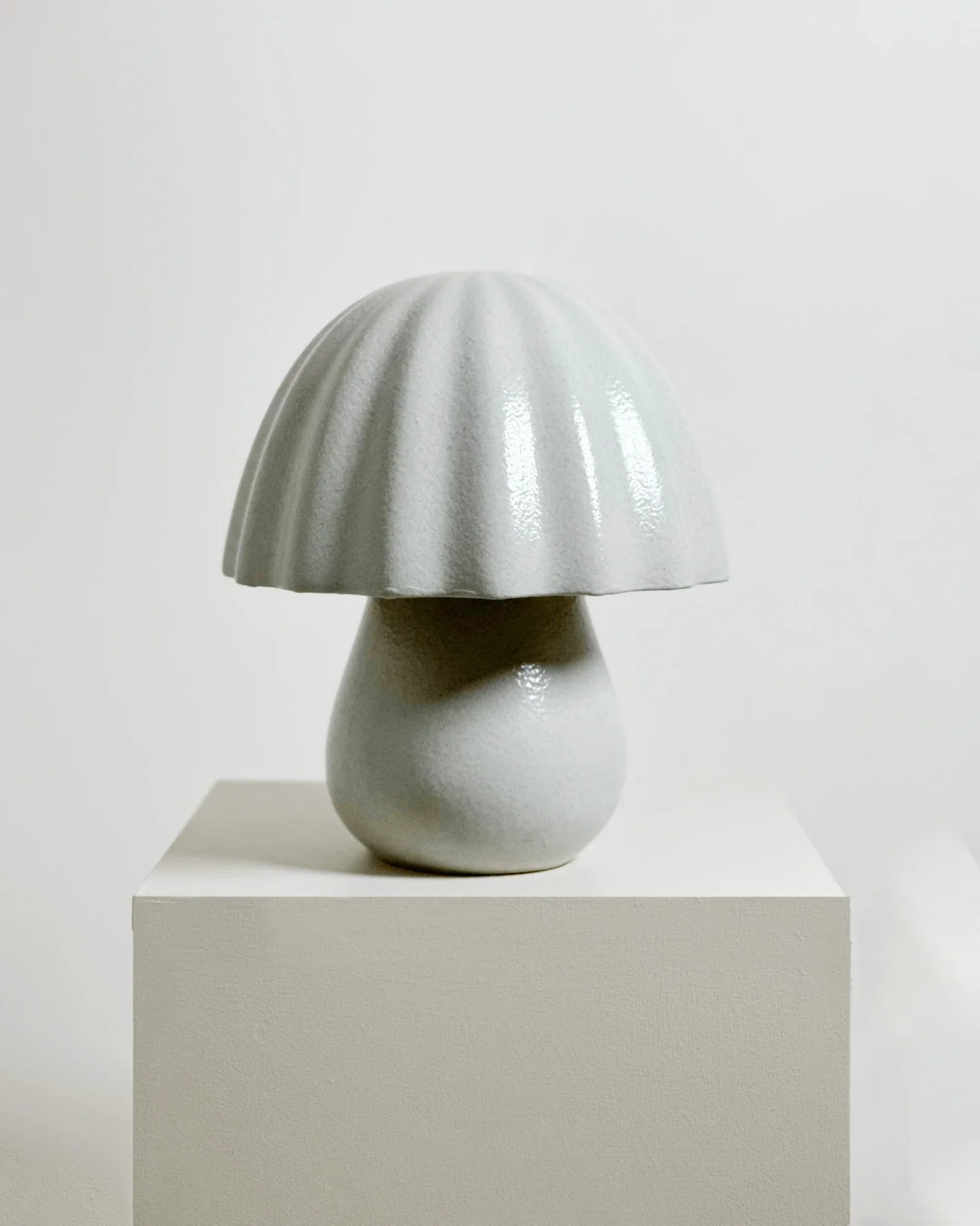 Periwinkle Table Lamp - Image 9