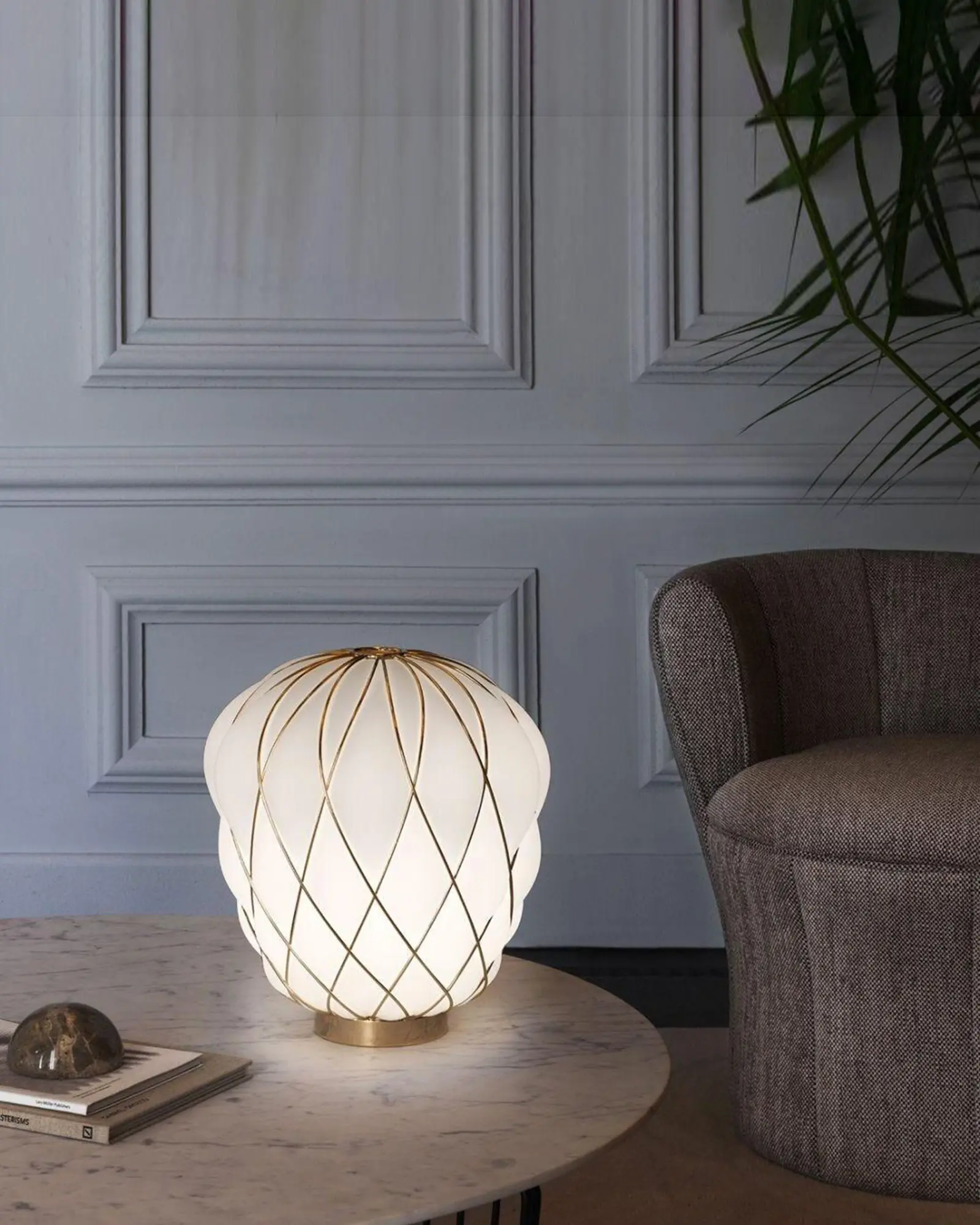 Pinecone Table Lamp - Image 3
