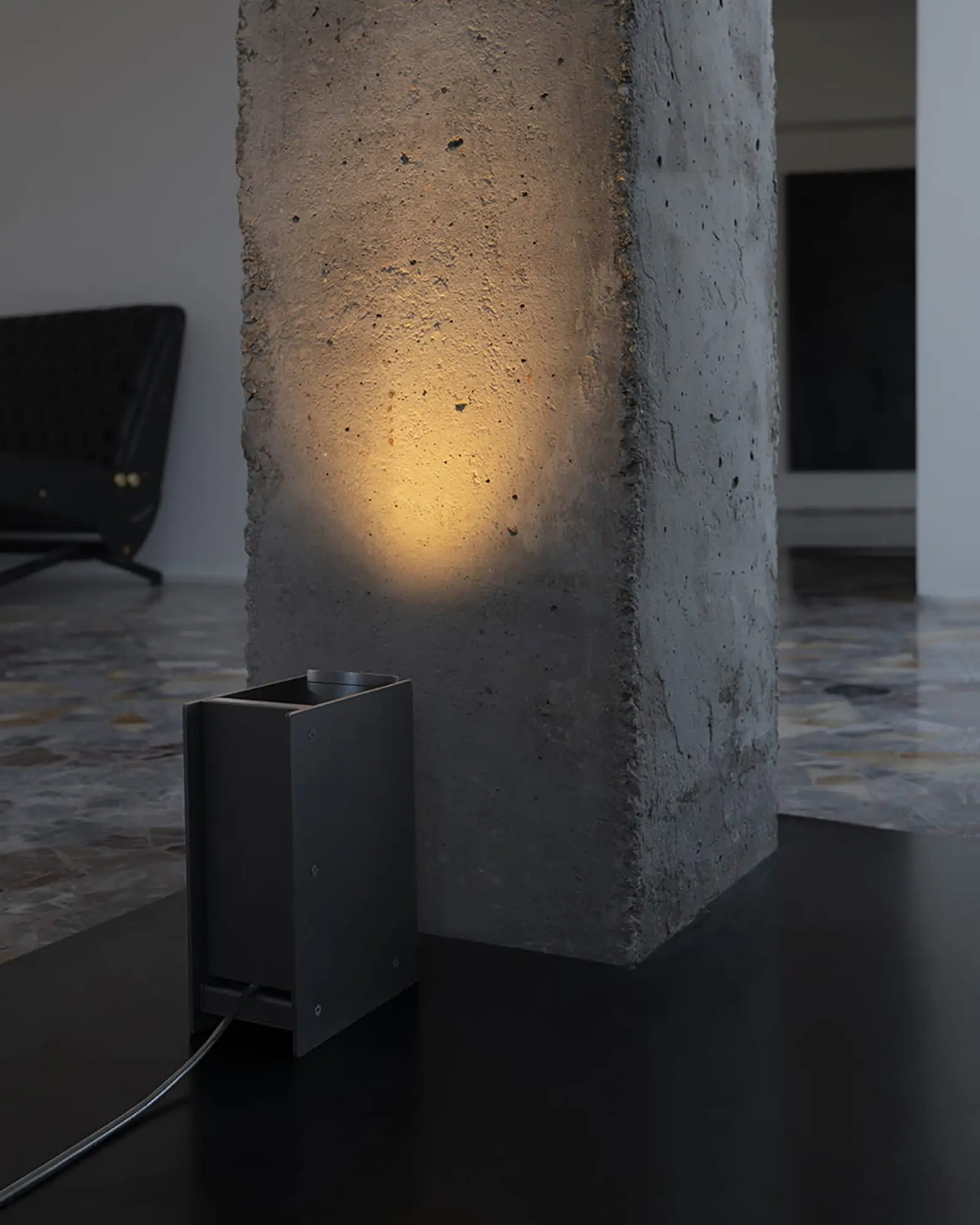 Plint Floor Lamp - Image 4