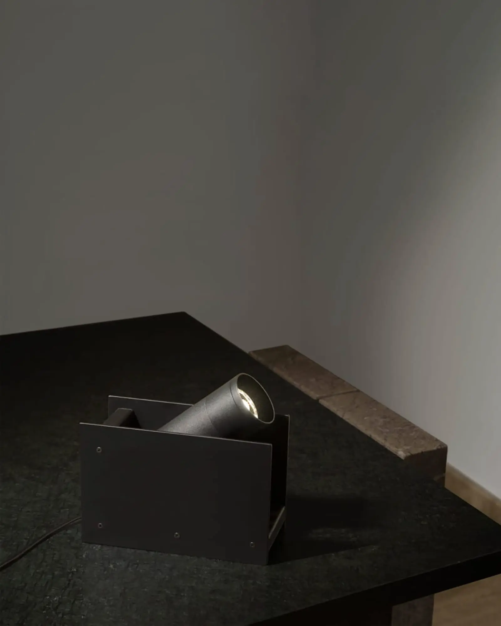 Plint Floor Lamp - Image 5