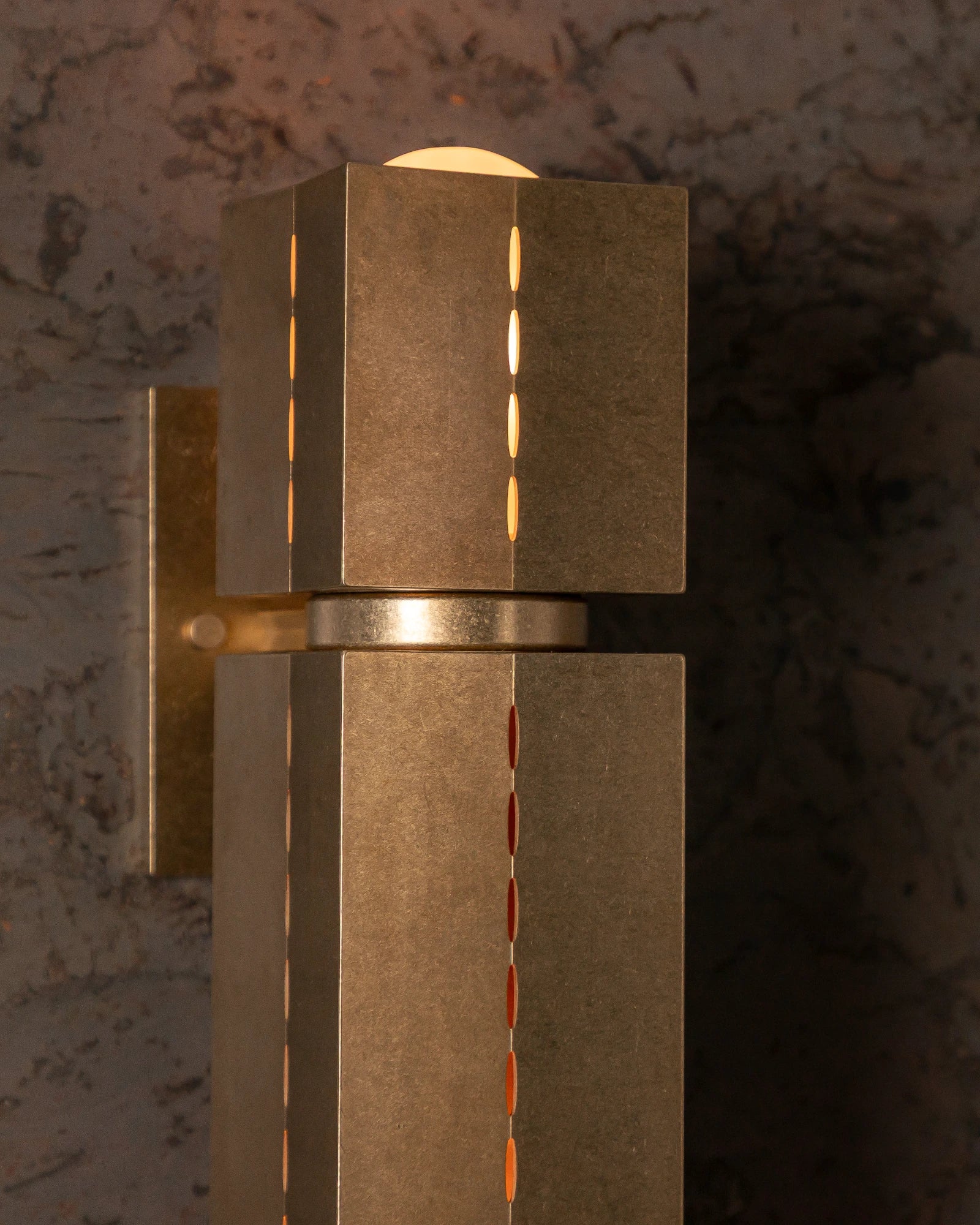 Polaris Wall Light - Image 17