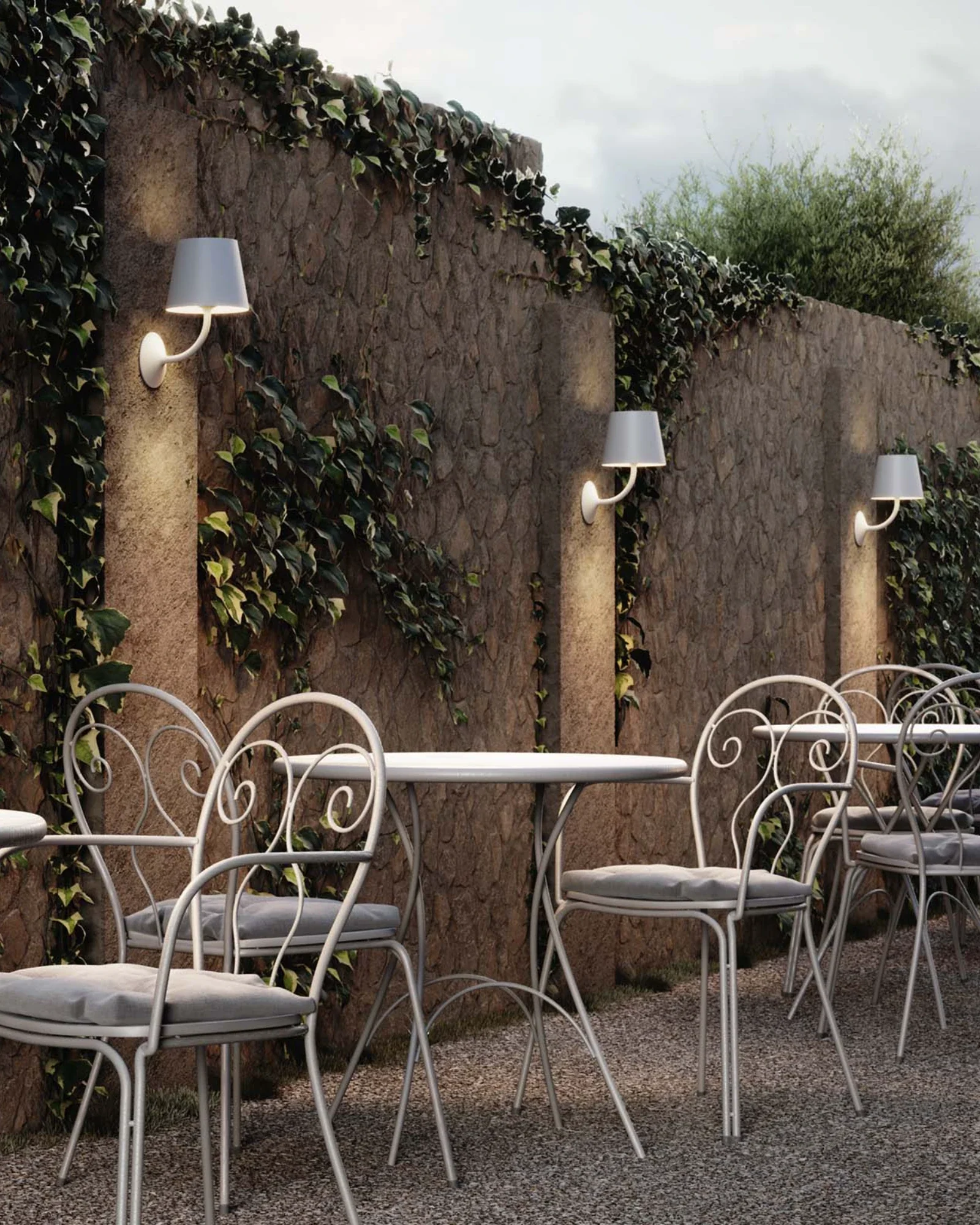 Poldina 230V Wall Light - Image 3