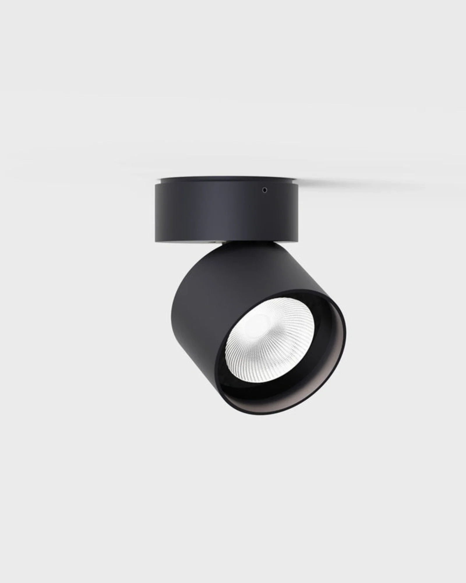 Pro R Ceiling Light - Image 3