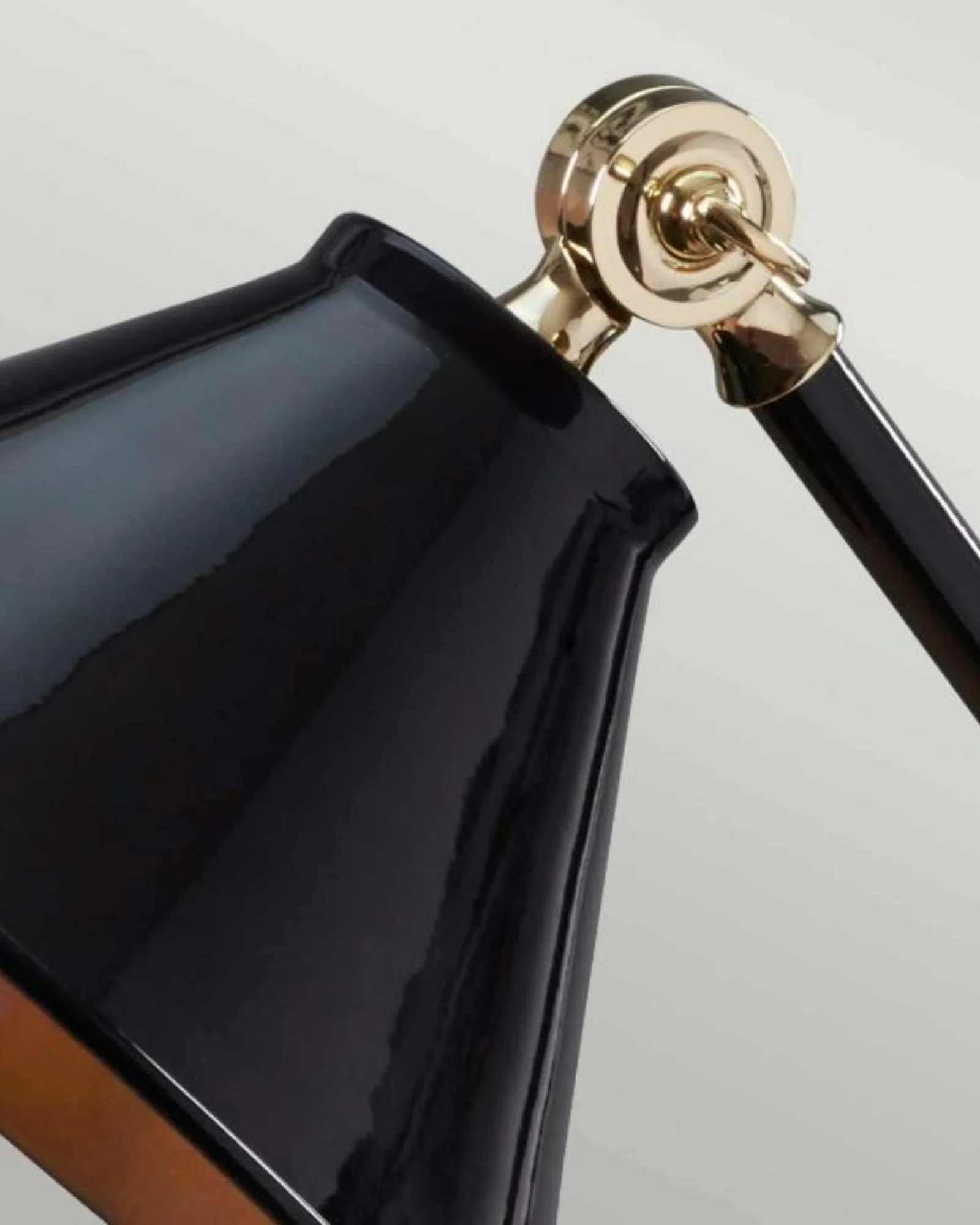 Provence Element Table Lamp - Image 6