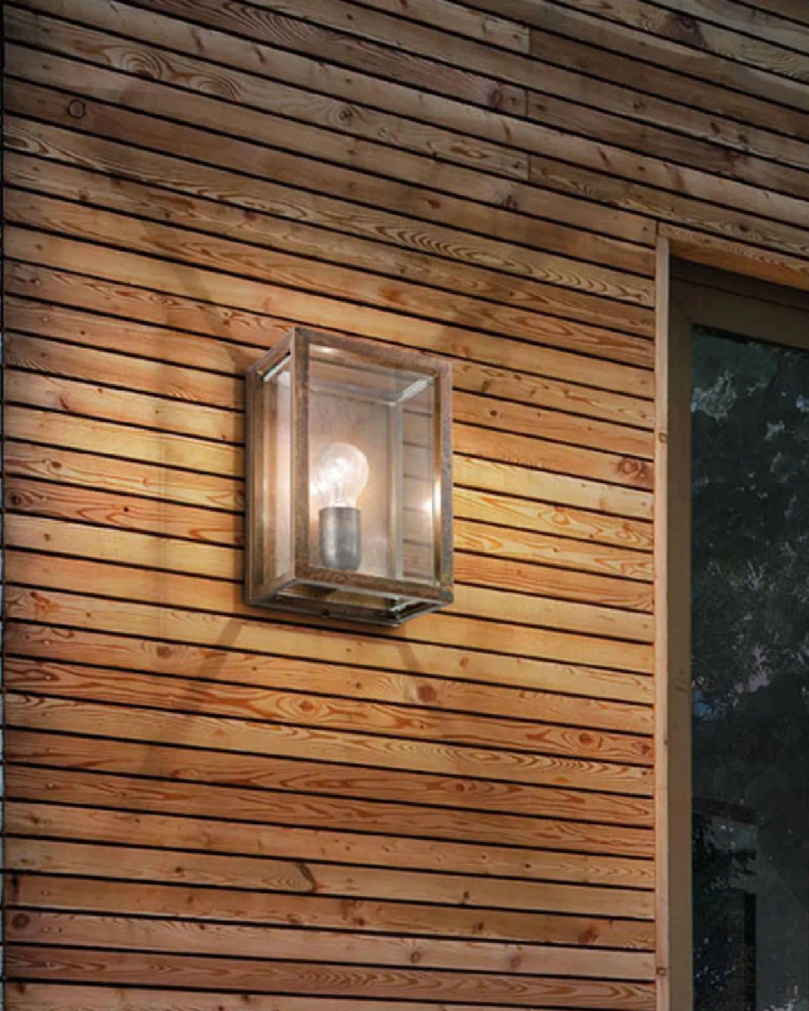 Quadro Wall Light - Image 2