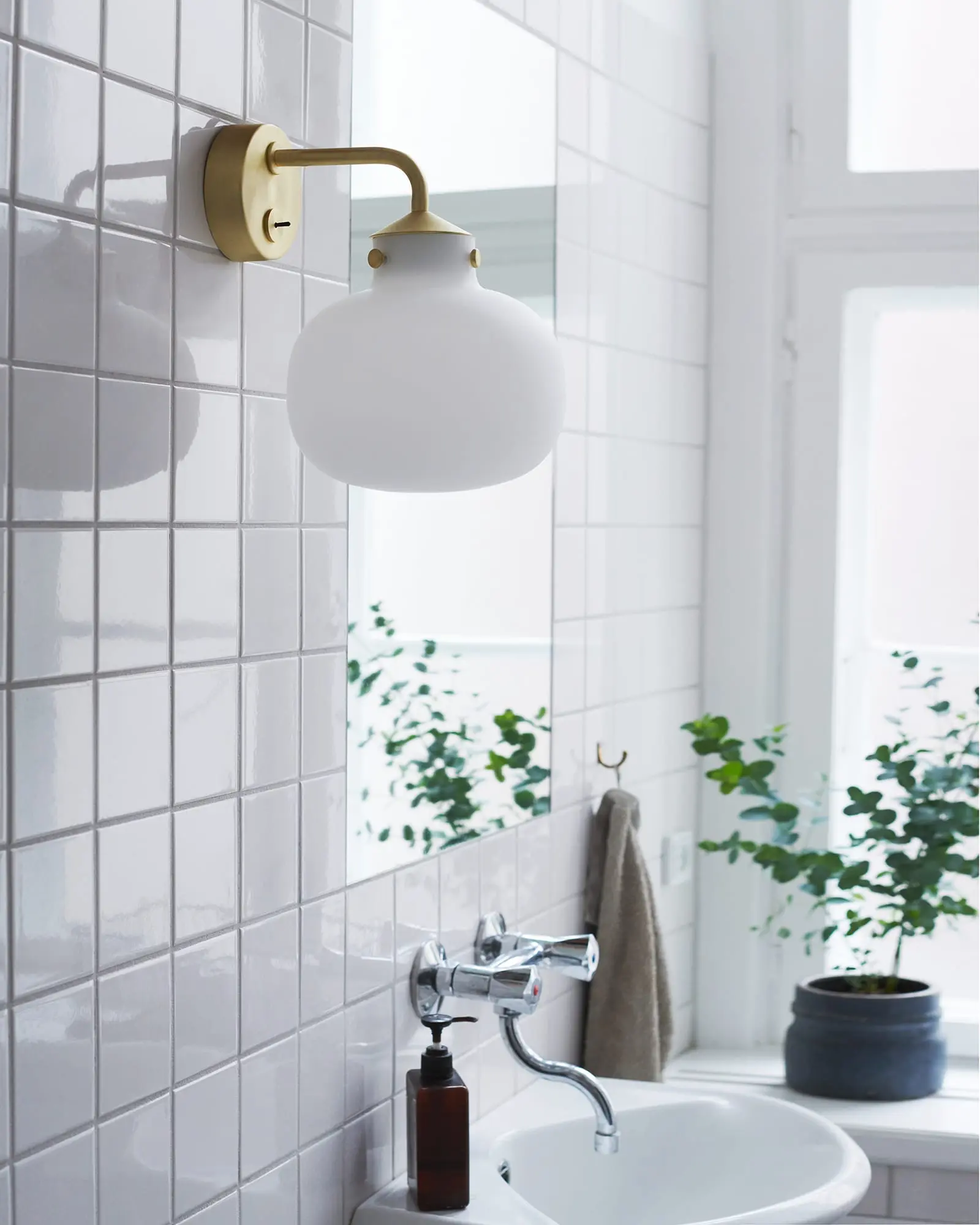 Raito Wall Light - Image 2
