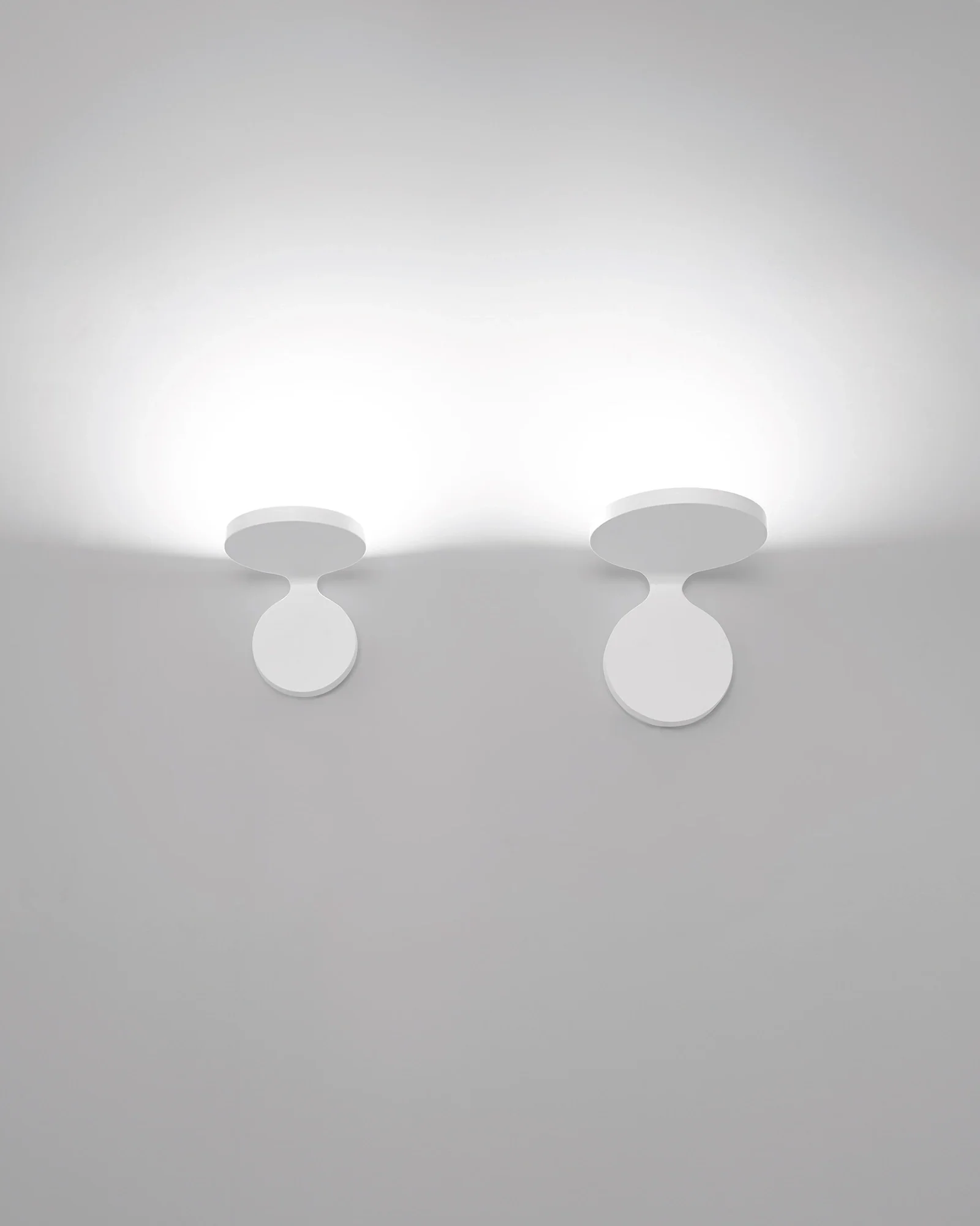 Rea Wall Light