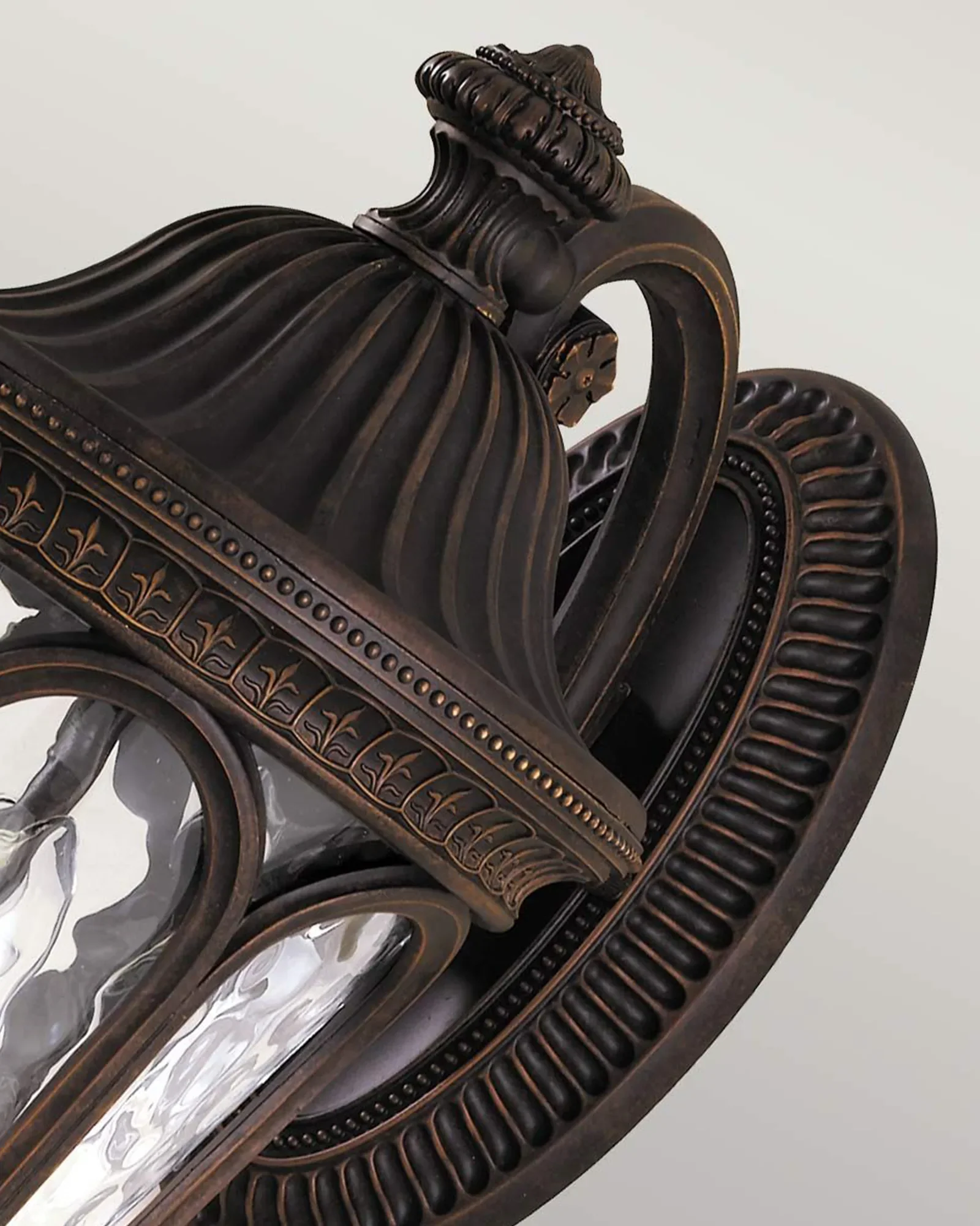 Regent Court Wall Light - Image 3