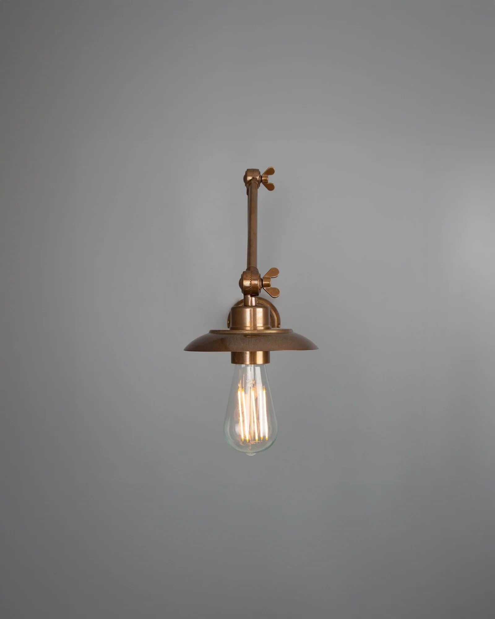 Reznor Adjustable Wall Light - Image 4