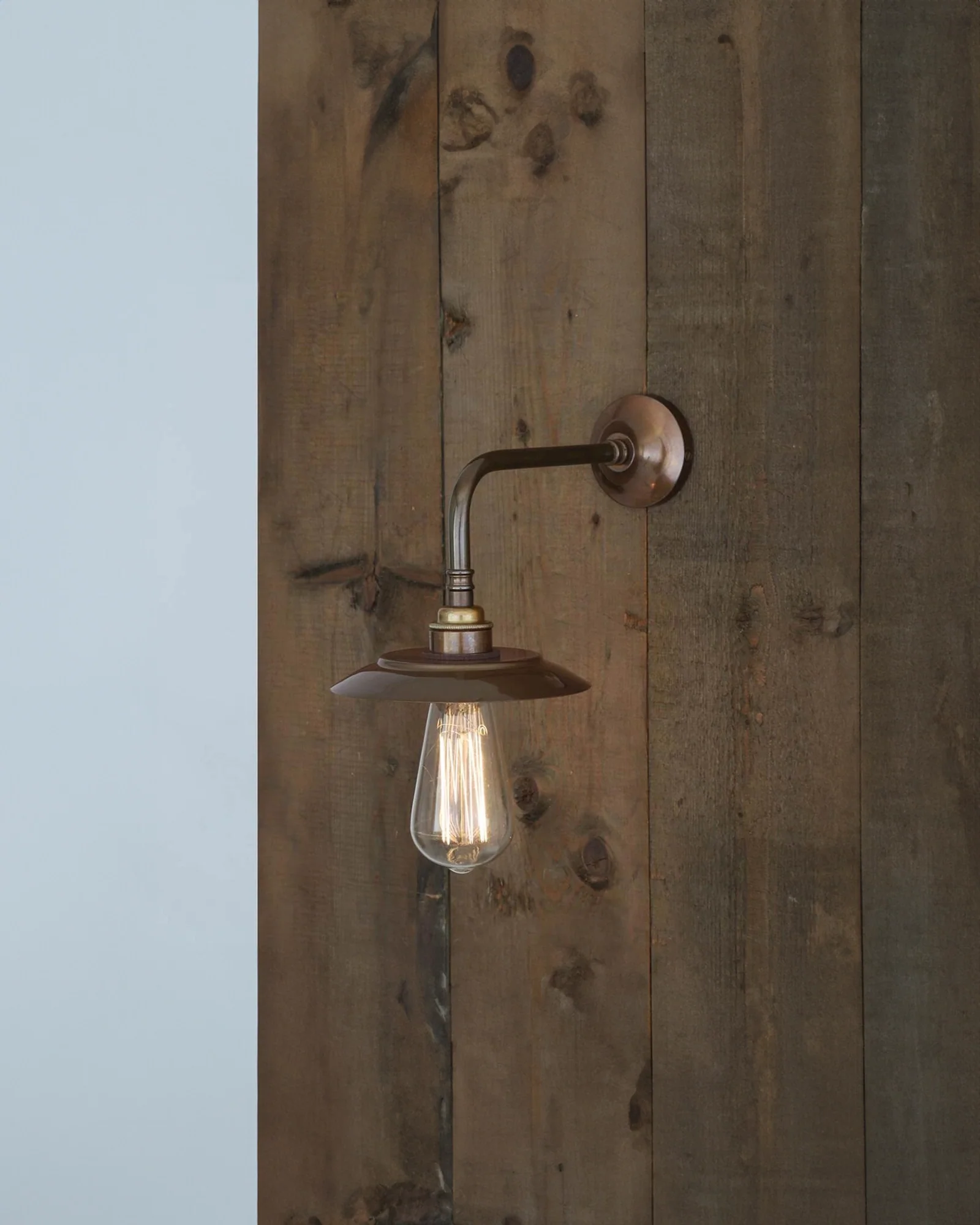 Reznor Vintage Wall Light