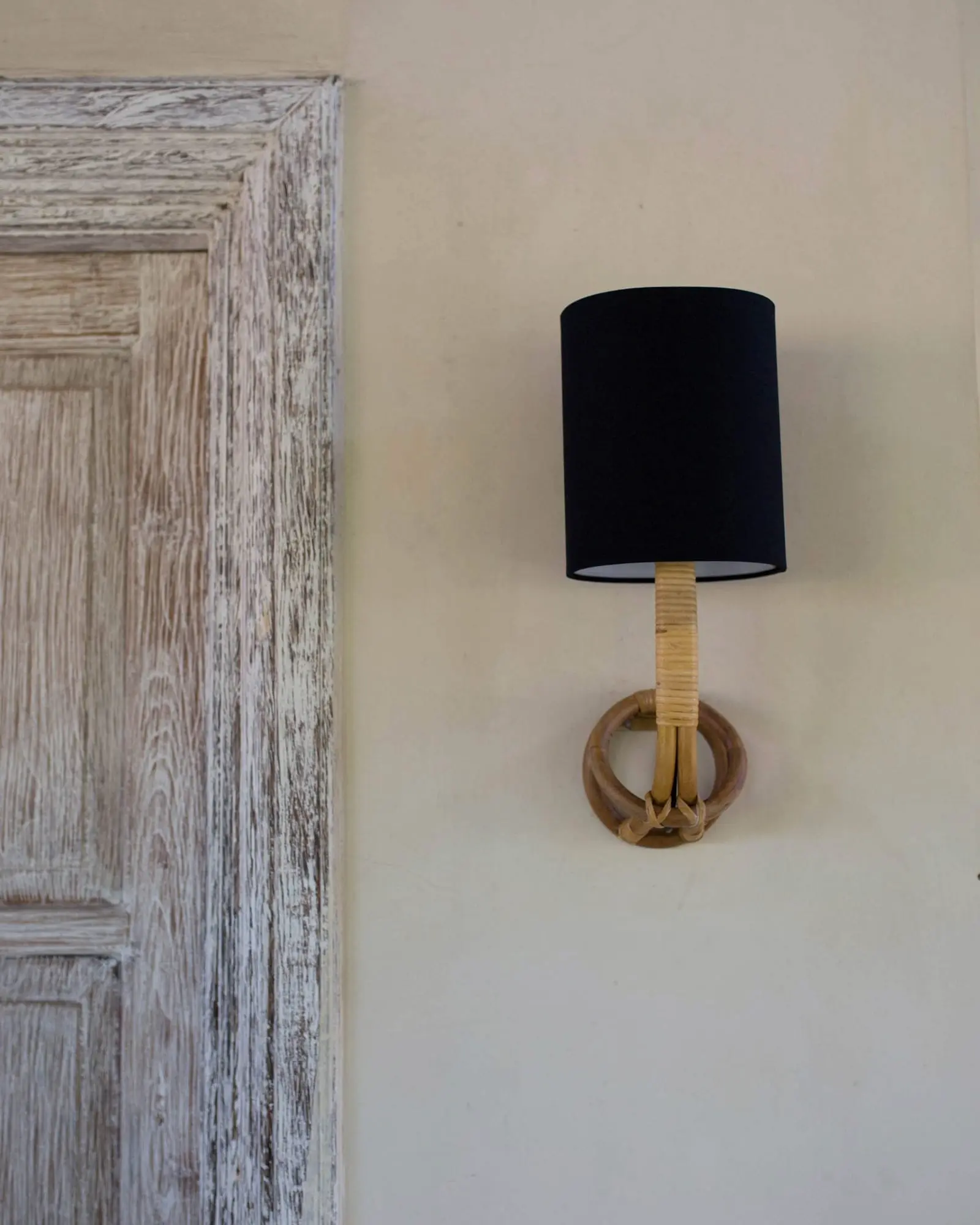 Rio Wall Light - Image 4
