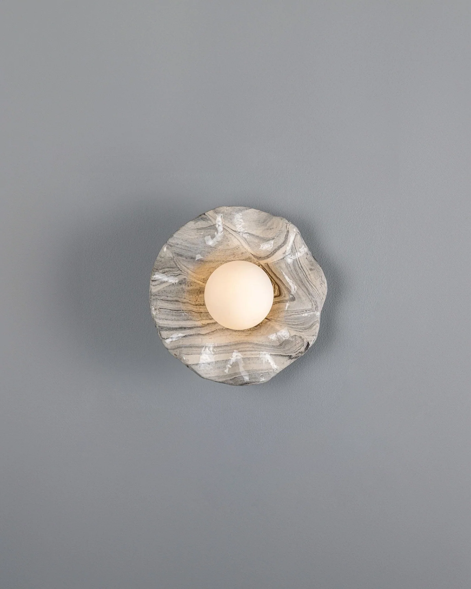 Rivale Wall Light - Image 2