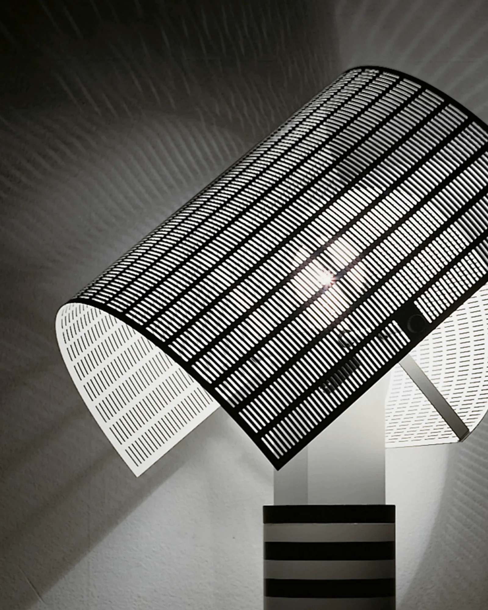 Shogun Table Lamp - Image 4