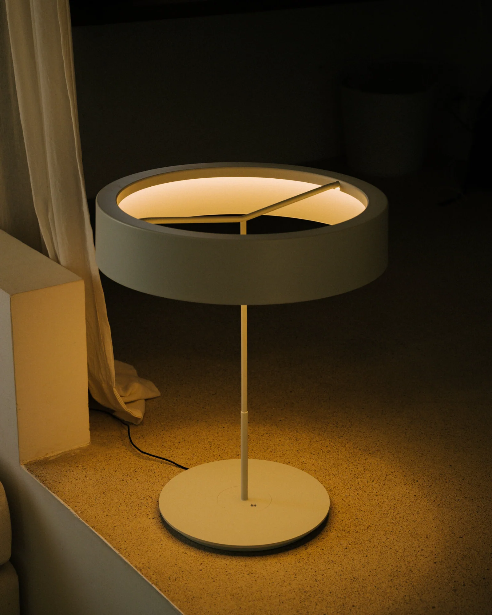 Sin Table Lamp - Image 2