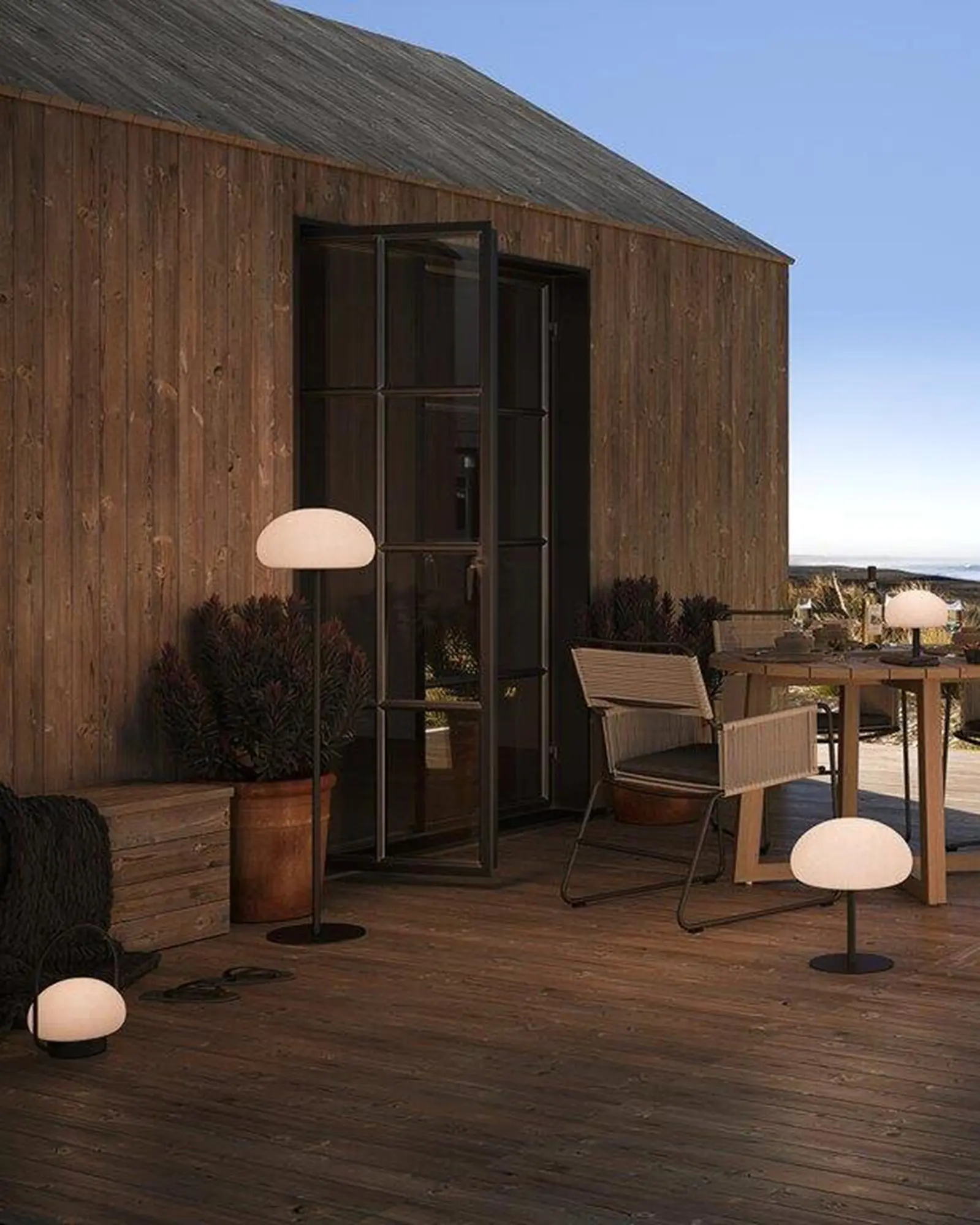 Sponge Portable Table Lamp - Image 3