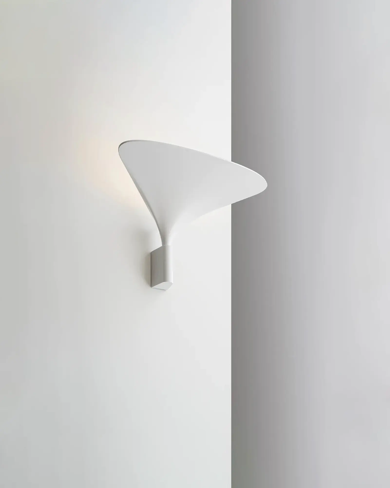 Sunset Wall Light - Image 2