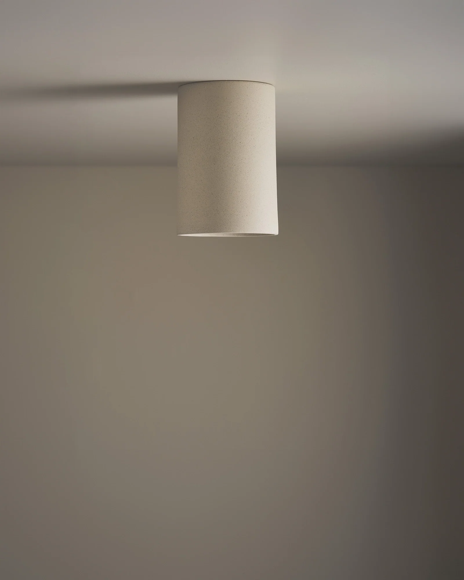 Cylinder Tall Downlight - Image 3