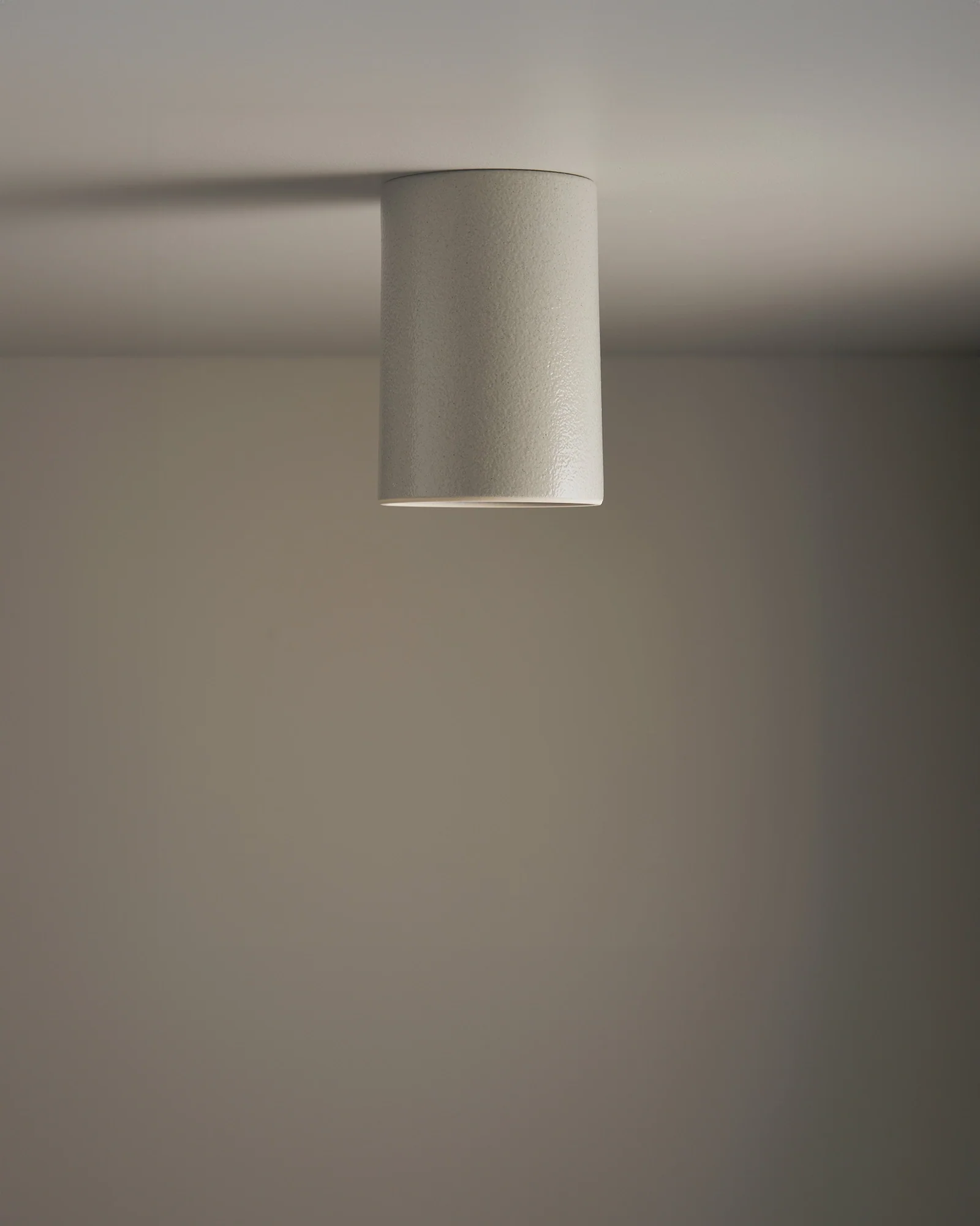 Cylinder Tall Downlight - Image 8