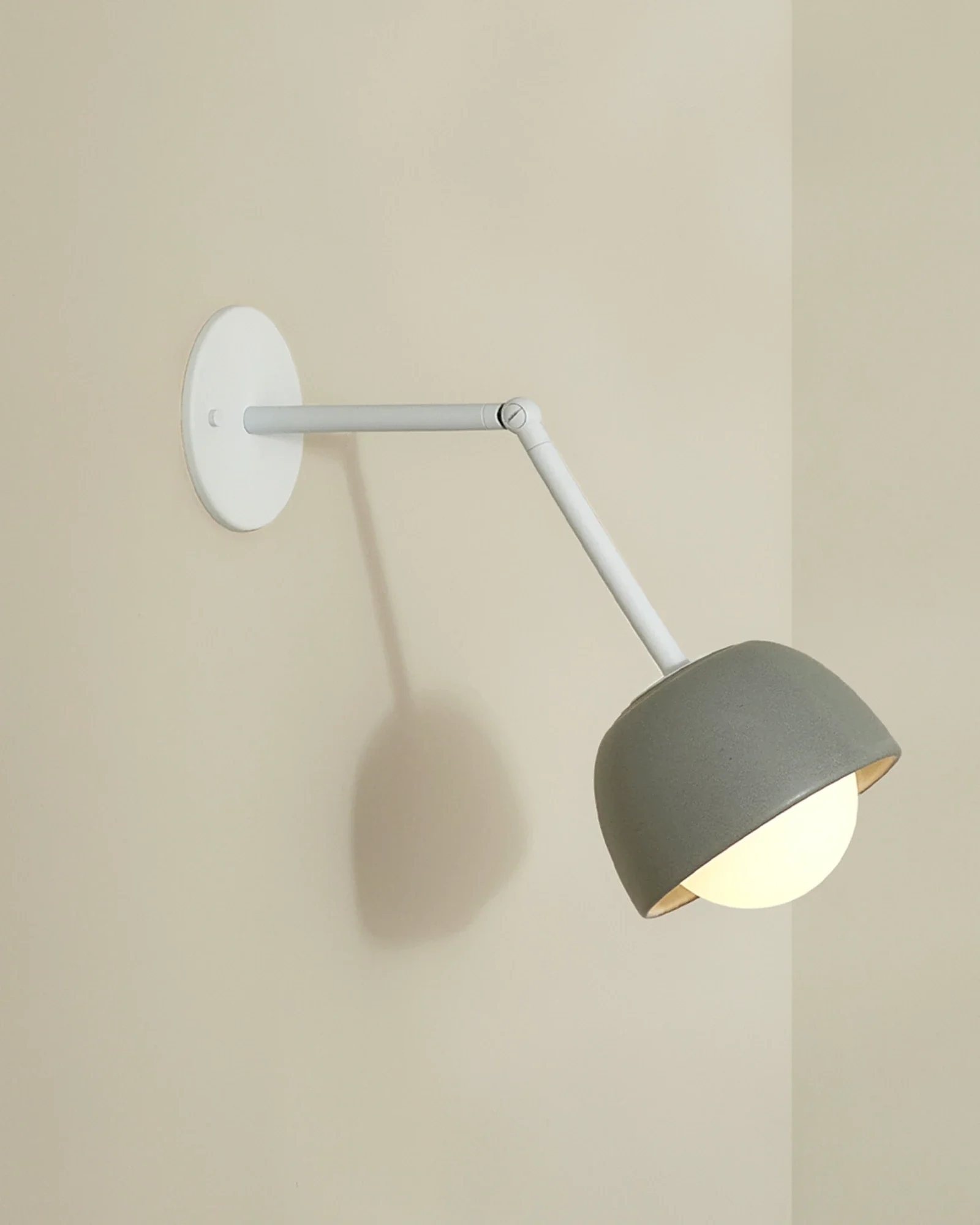 Terra 0 Long Arm Wall Light - Image 24