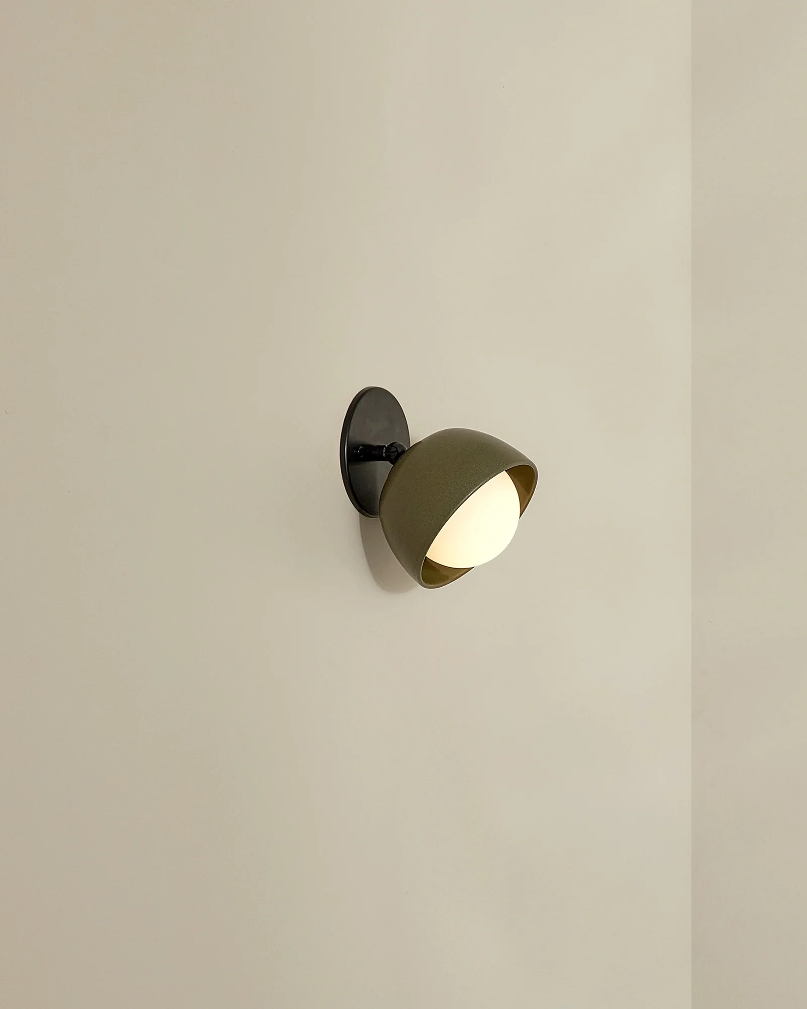 Terra 0 Wall Light - Image 11