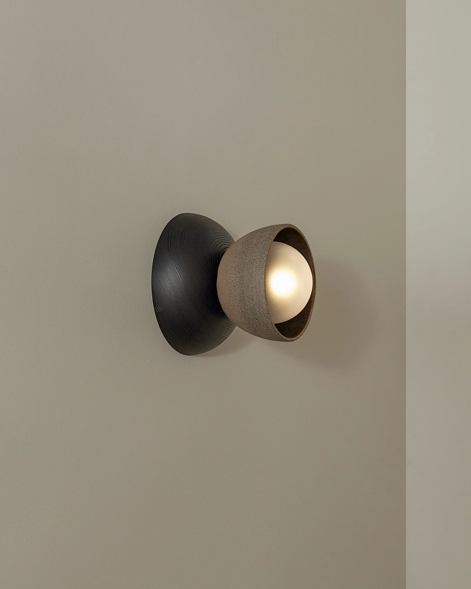 Terra 00 Wall Light - Image 13