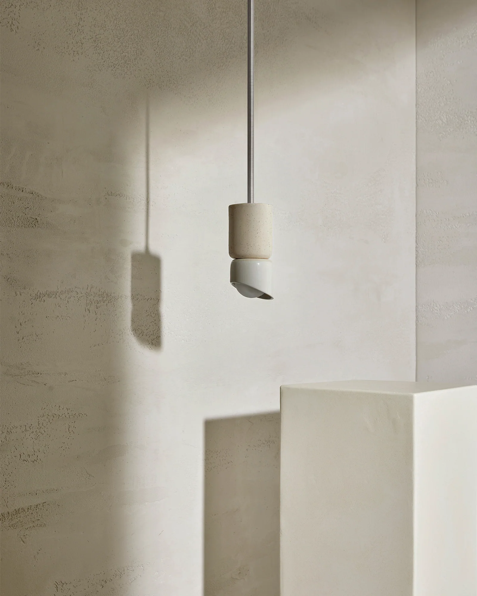 Terra 1.5 Pendant Light - Image 26