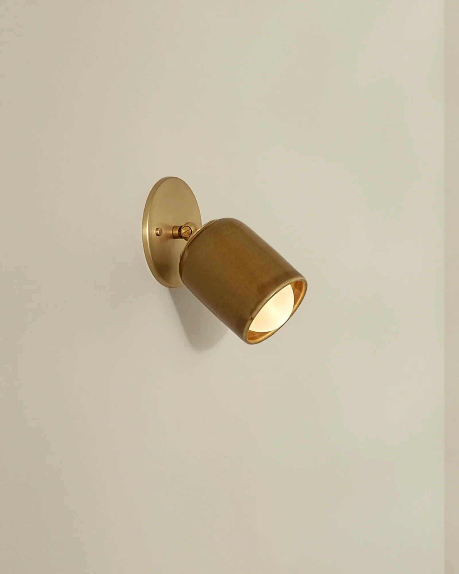 Terra 1 Short Arm Wall Light - Image 17