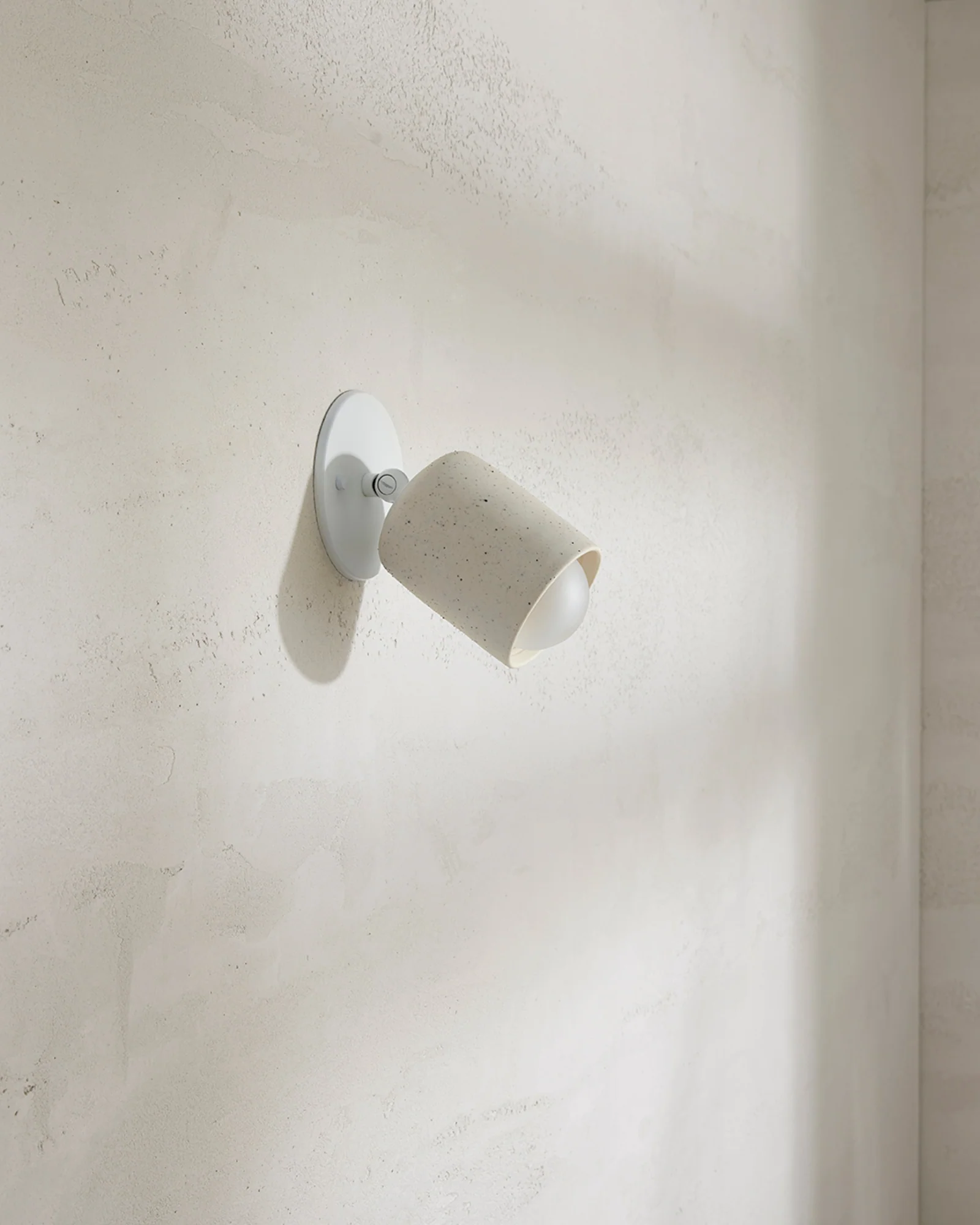 Terra 1 Short Arm Wall Light - Image 4