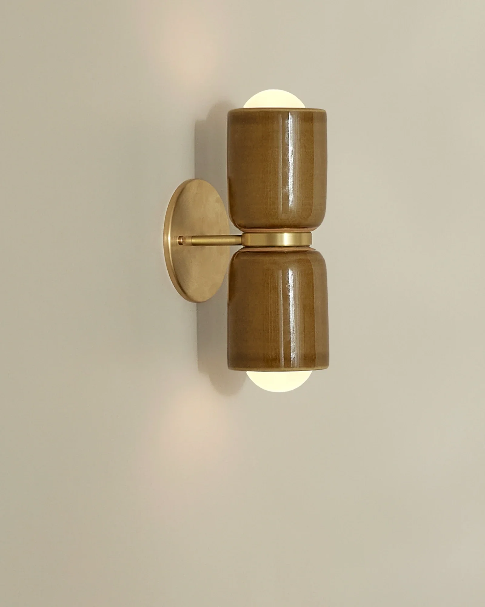 Terra 2 Wall Light - Image 9