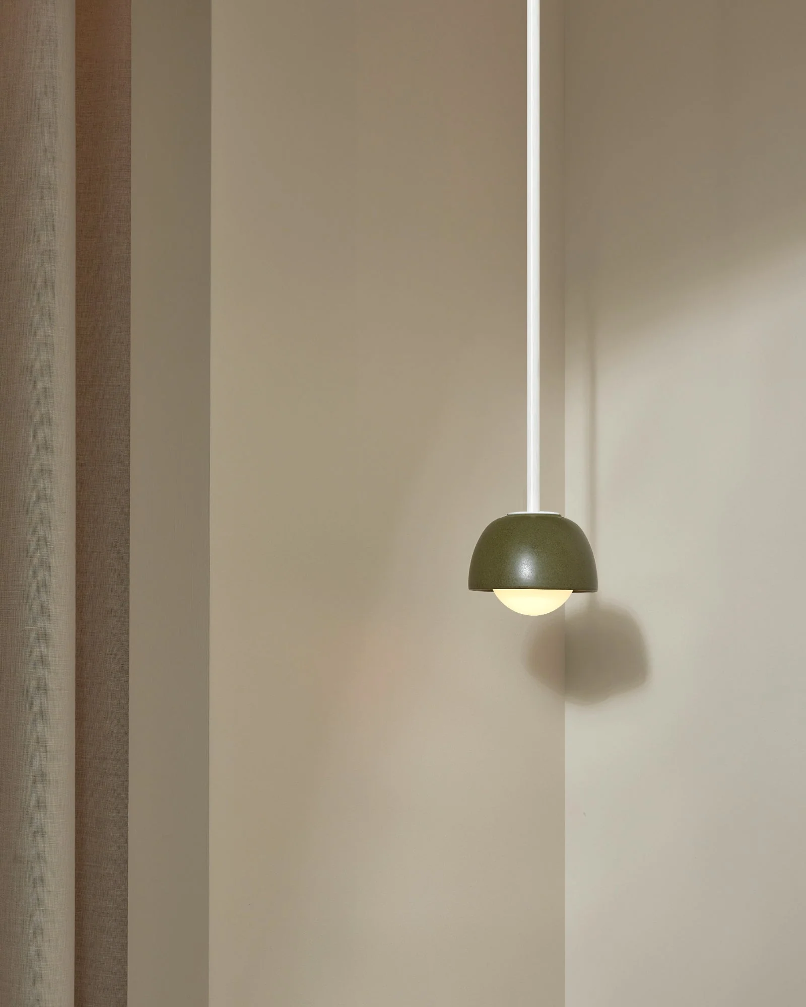 Terra 0 Rod Pendant Light - Image 10