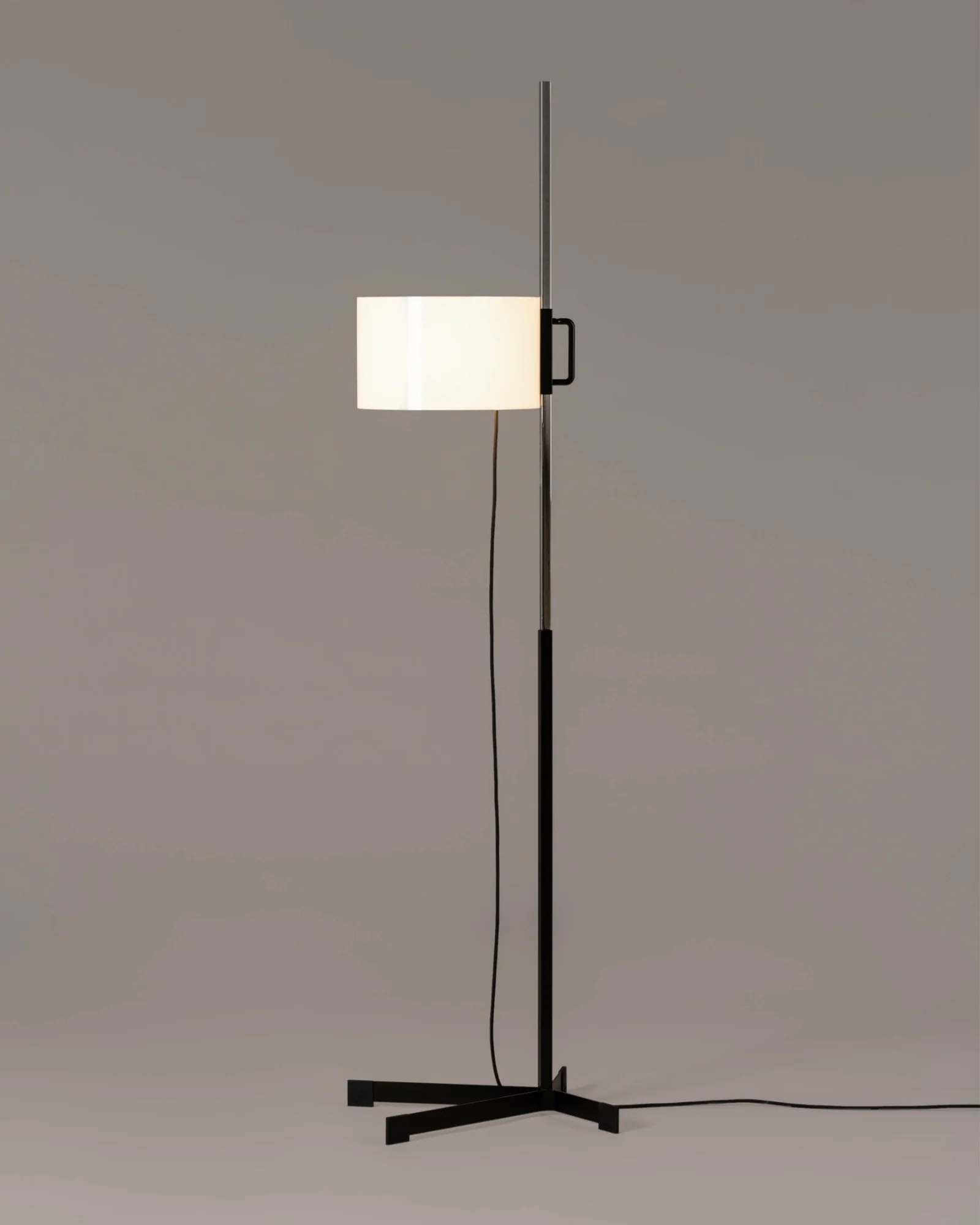TMC Floor Lamp - Image 6