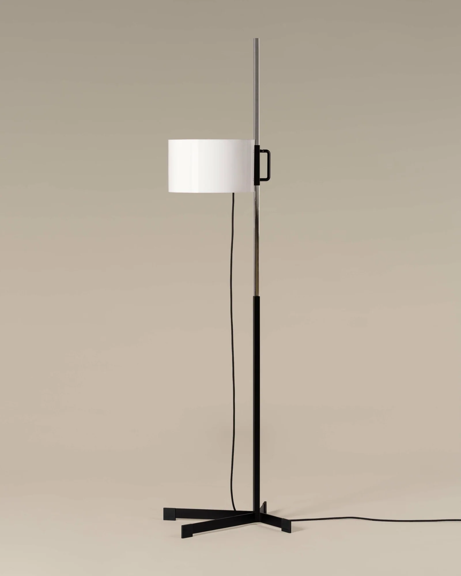 TMC Floor Lamp - Image 7