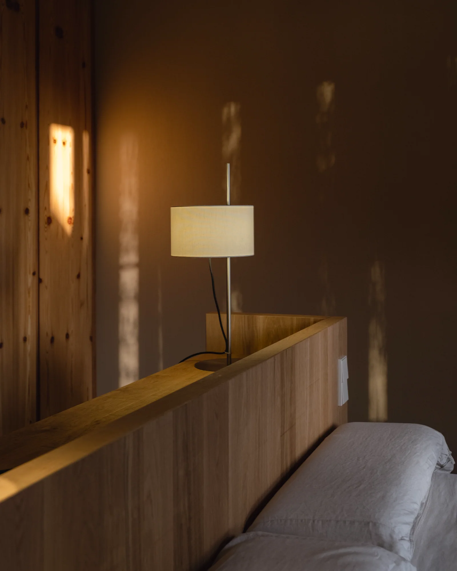 TMD Table Lamp - Image 2