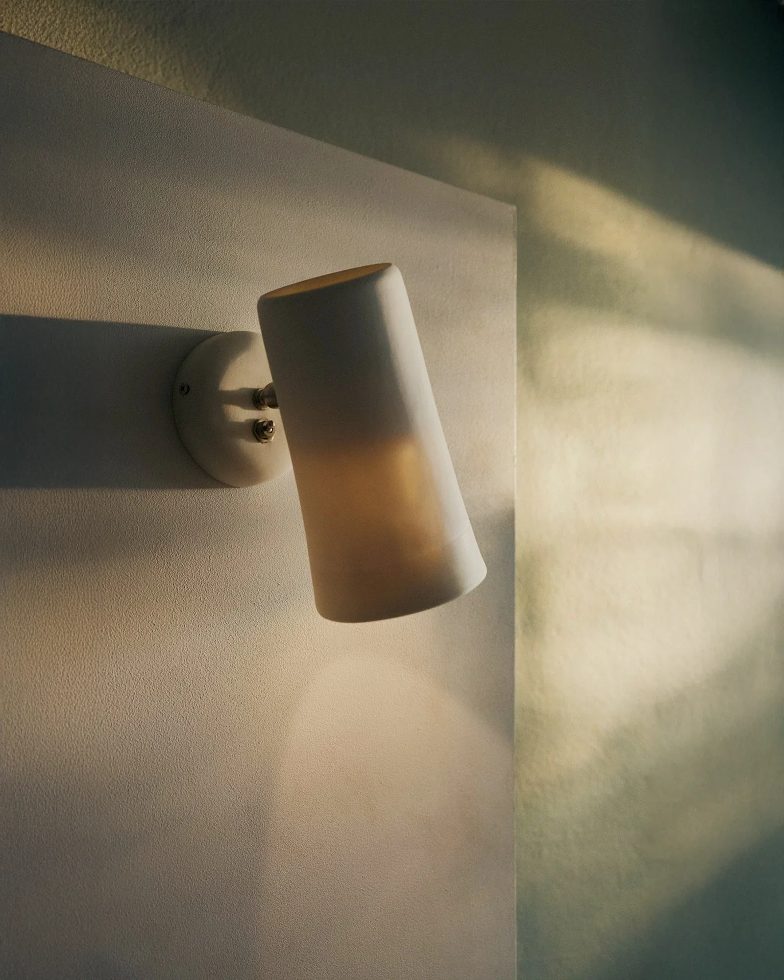 Toggle Switch
