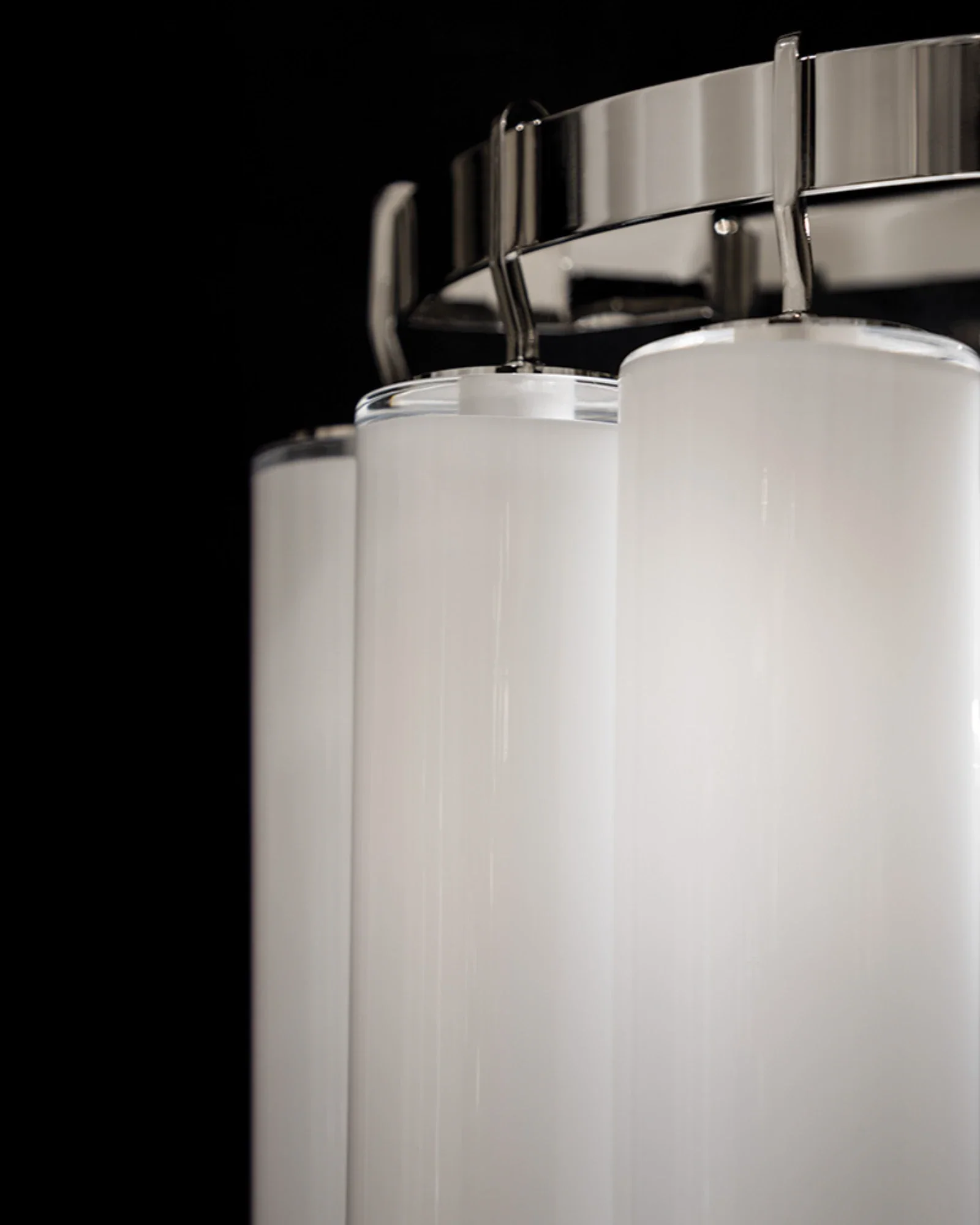 Tyrell Chandelier - Image 4