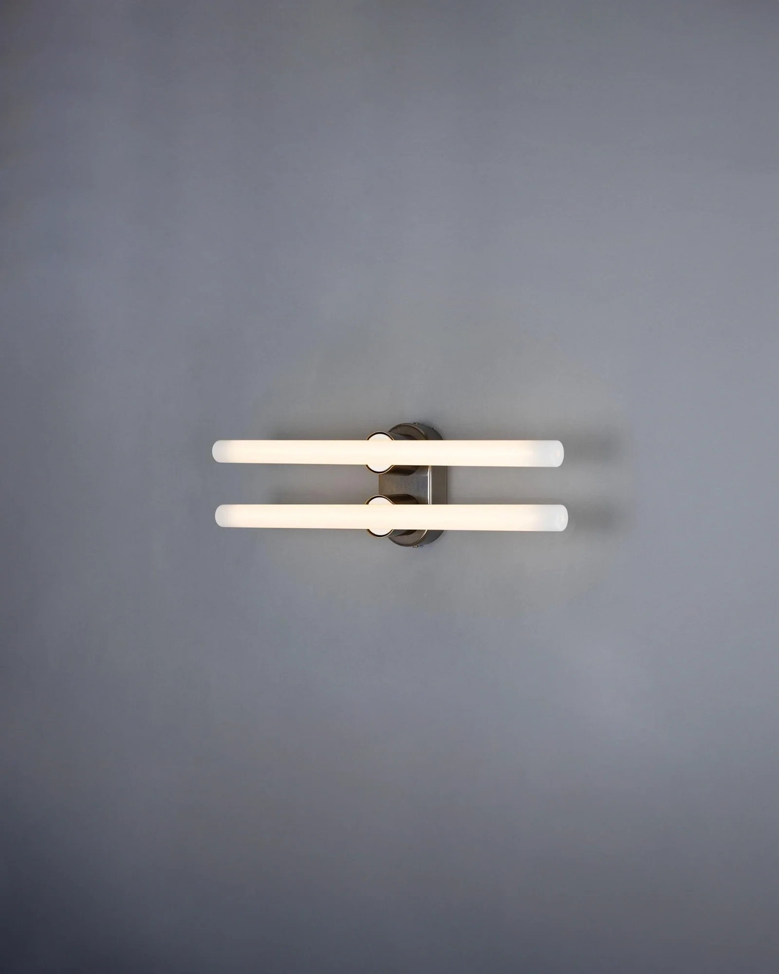 Valencia Double Wall Light - Image 2