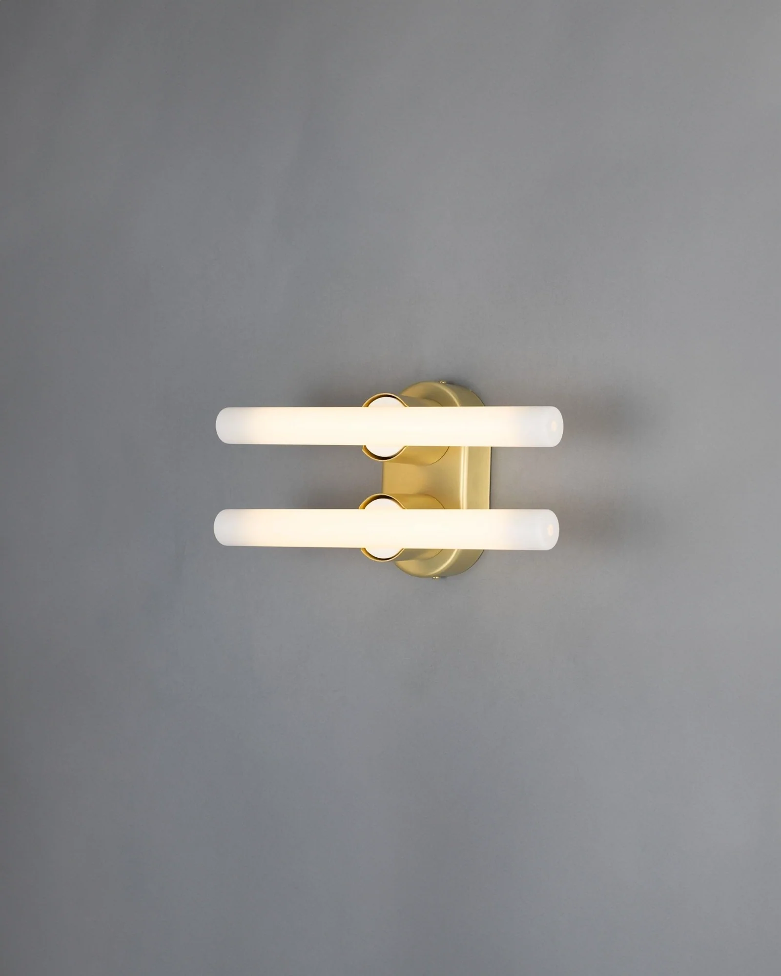 Valencia Double Wall Light - Image 5