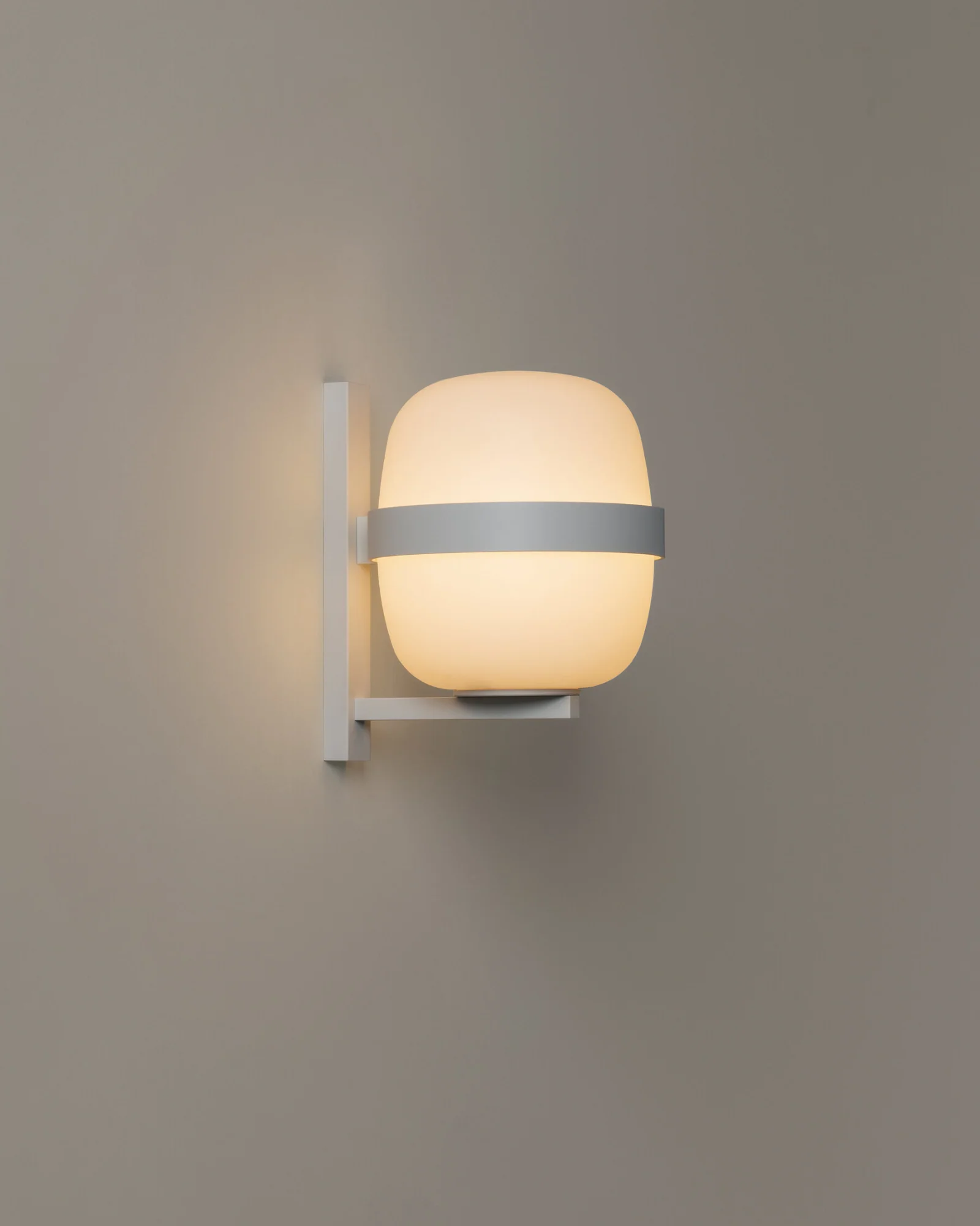 Wally Cestita Wall Light - Image 7