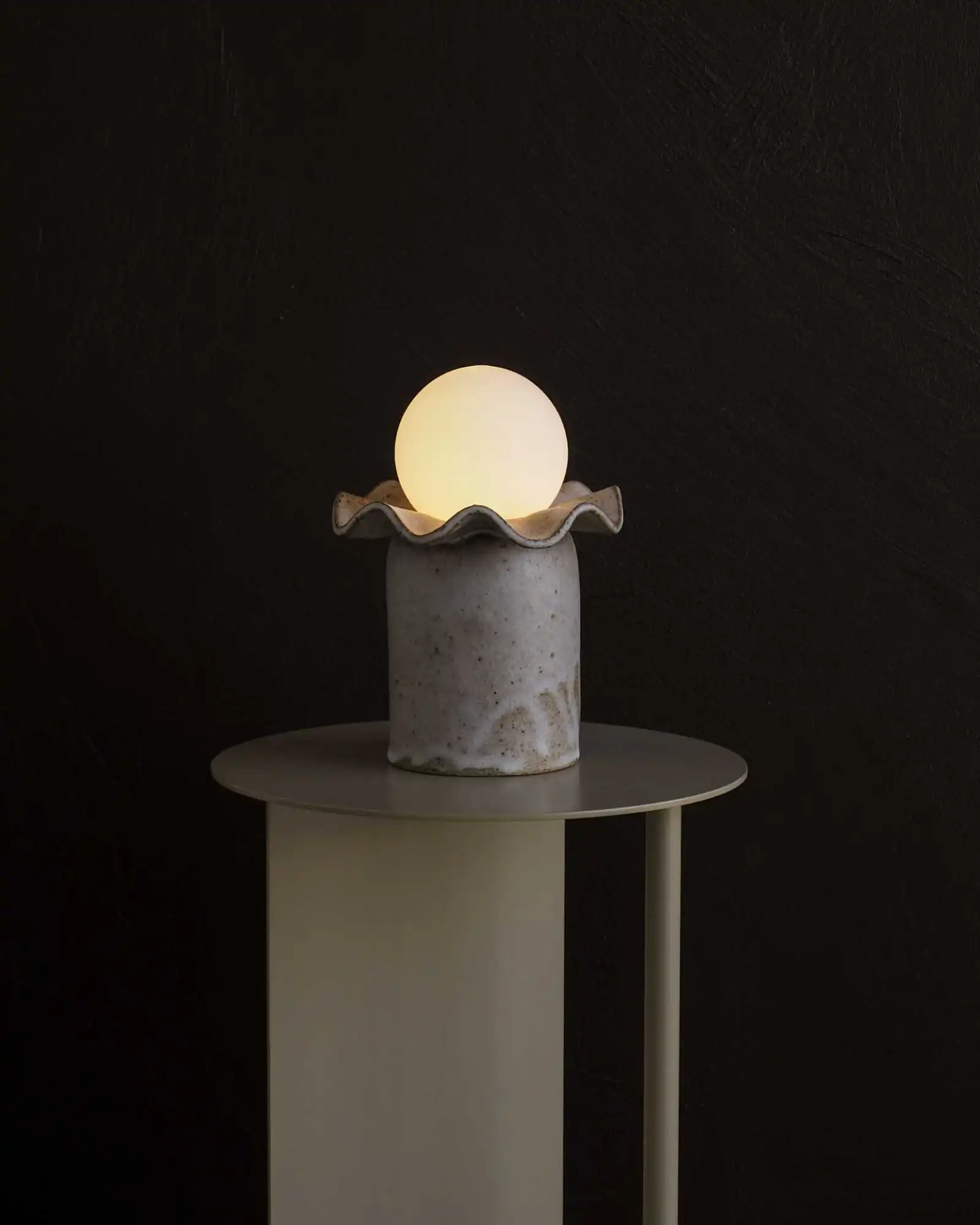 Wave Table Lamp - Image 4