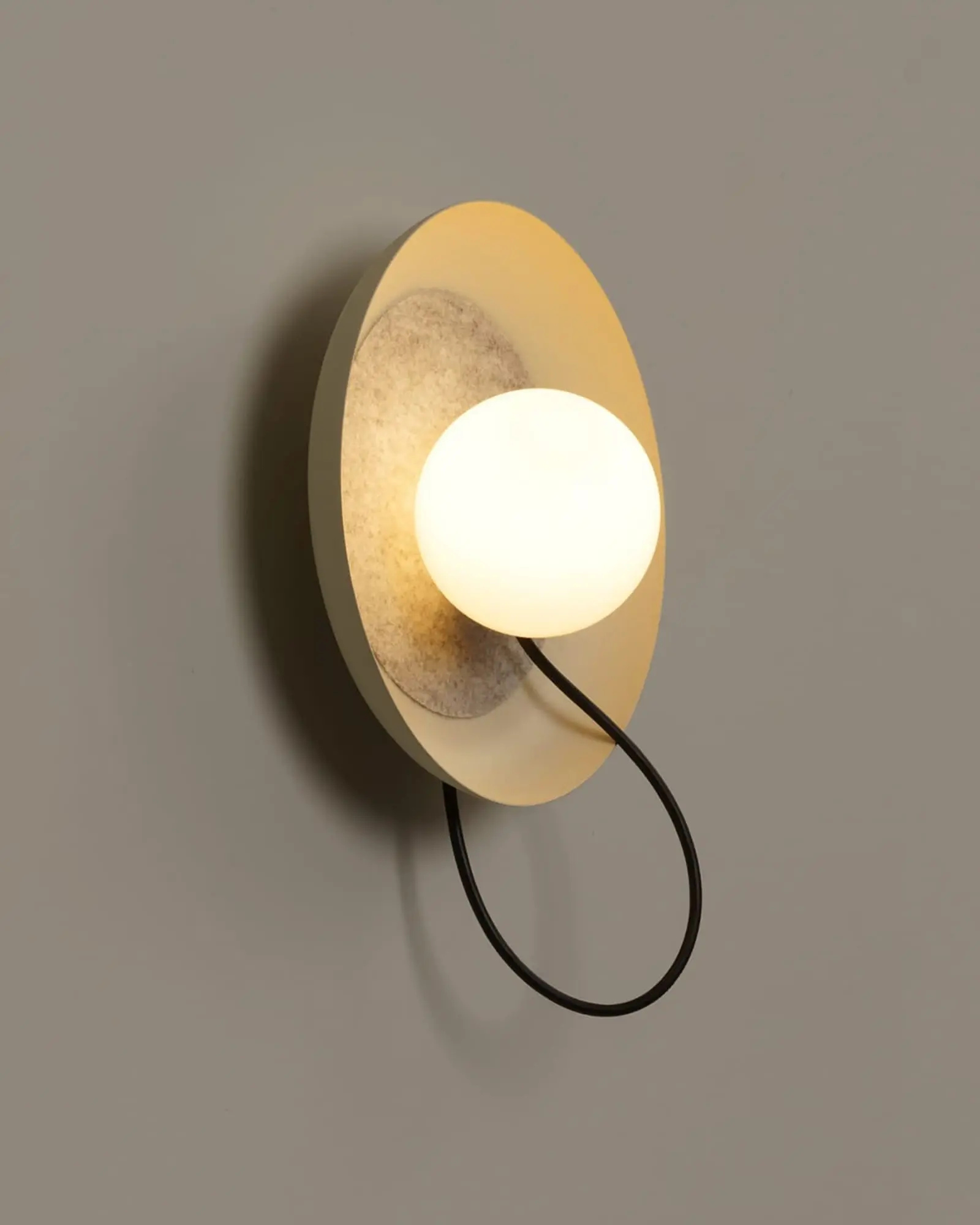 Wire Wall Light - Image 12