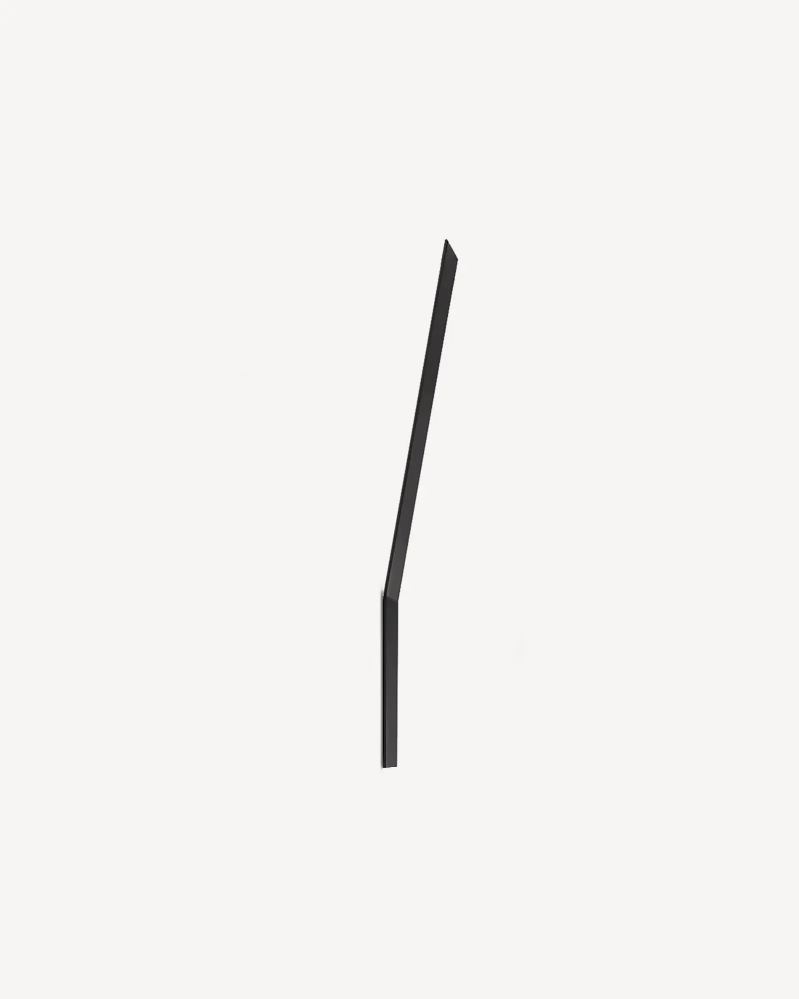 Ypsilon Wall Light - Image 15